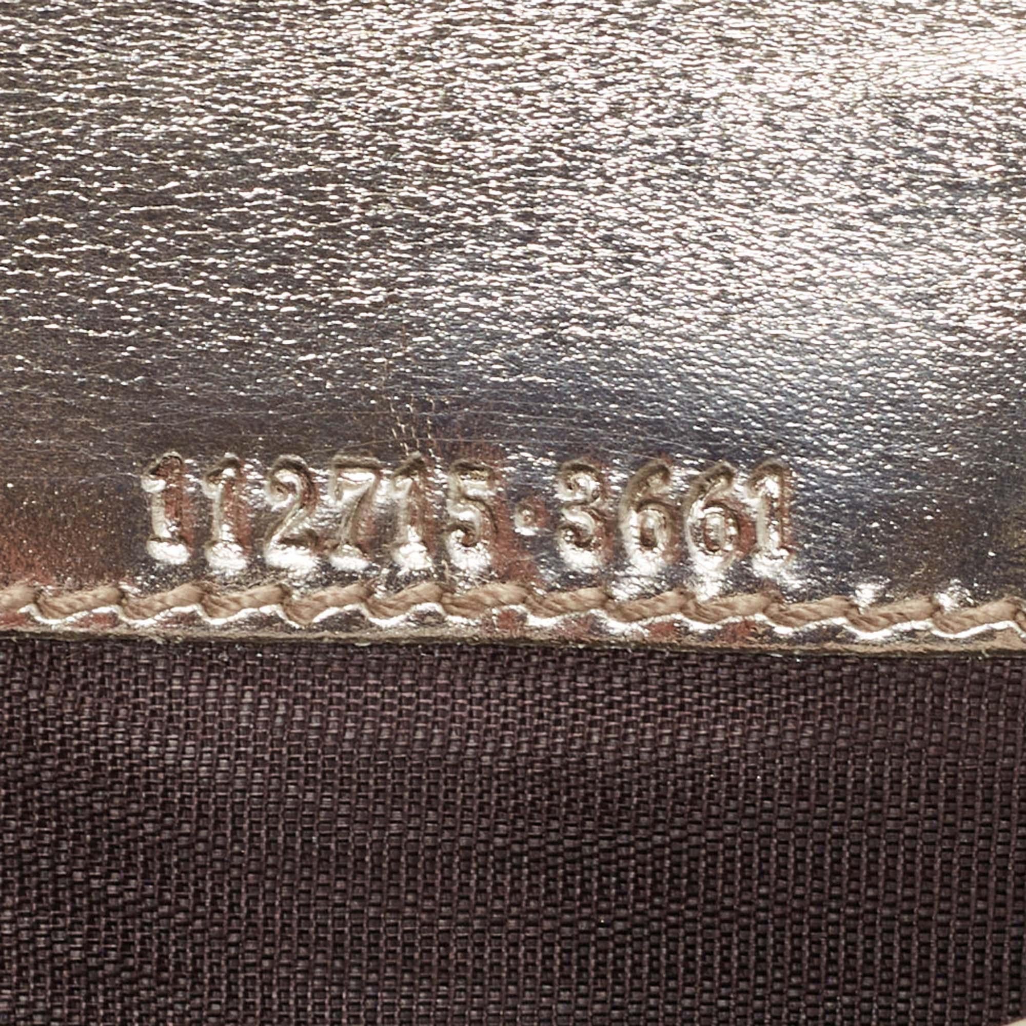 Gucci Metallic Gold Guccissima Leather Flap Continental Wallet For Sale 5