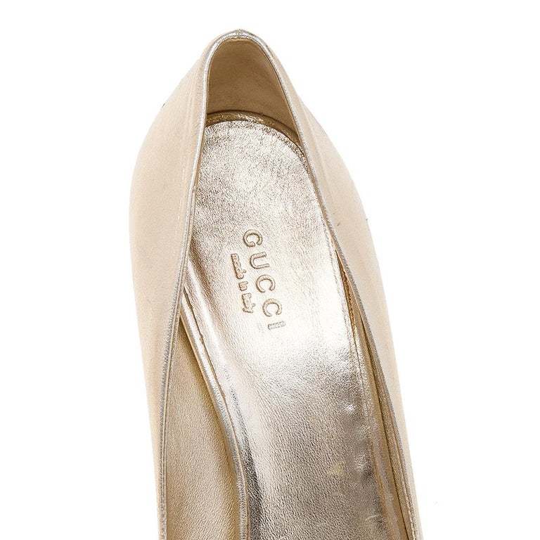 Gucci Metallic Gold Leather Cyprus Cork Wedge Open Toe Pumps Size 37.5 at  1stDibs | gold gucci wedges, cork wedge shoes, gucci cyprus
