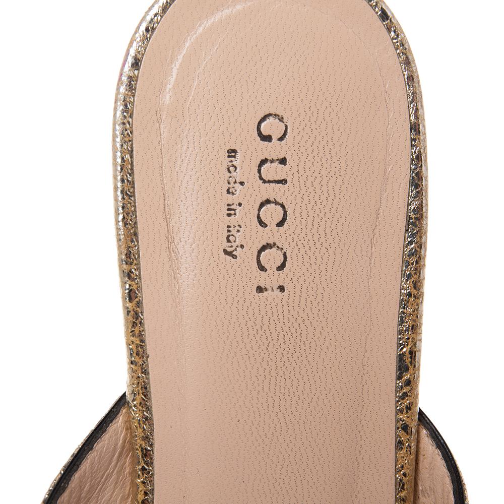 Gucci Metallic Gold Leather GG Marmont Fringe Mule Sandals Size 36 In Good Condition In Dubai, Al Qouz 2