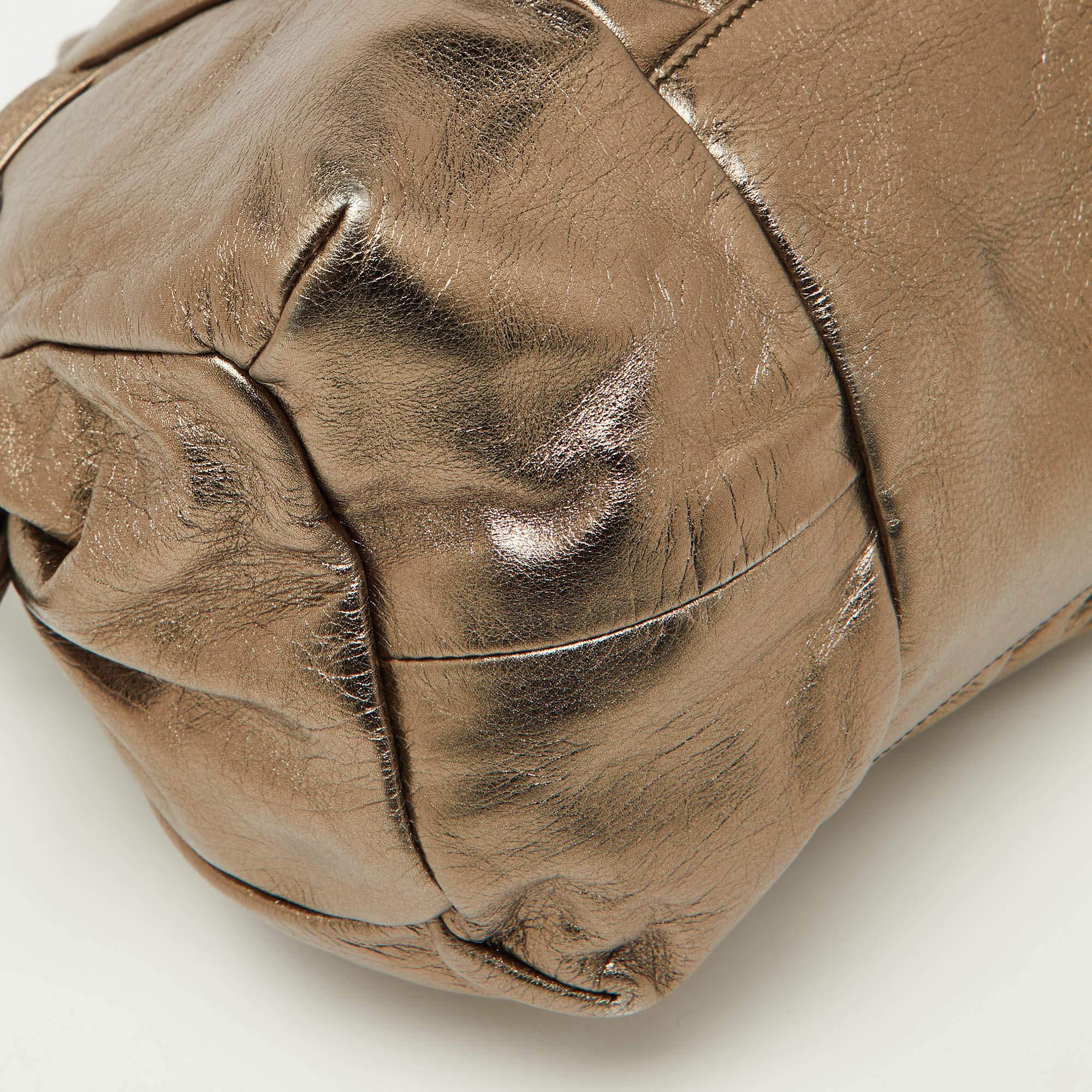 Gucci Metallic Gold Leather Hysteria Tote 4