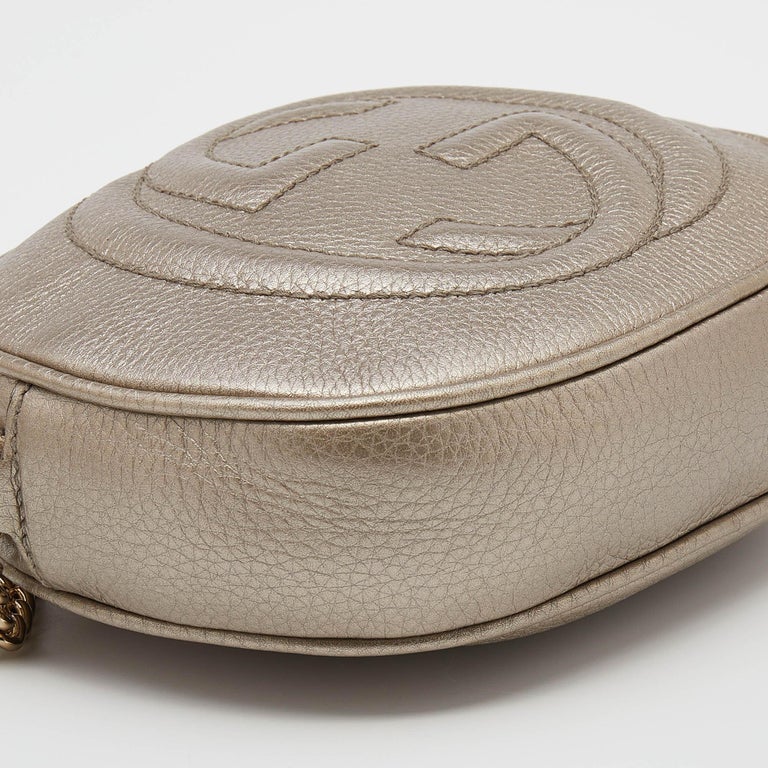 Gucci Metallic Gold Leather Mini Soho Chain Crossbody Bag at 1stDibs