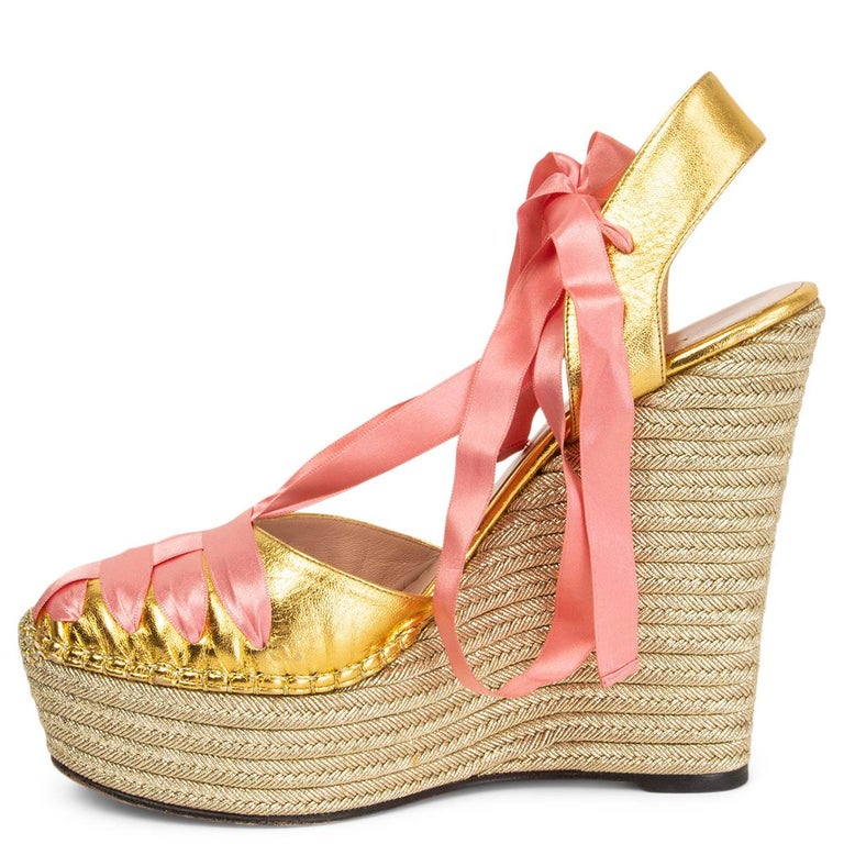 GUCCI metallic gold leather pink satin ALEXIS Platform Wedge Sandals ...