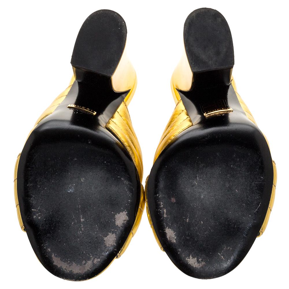Women's Gucci Metallic Gold Leather Sylvia Cross Strap Block Heel Sandals Size 37