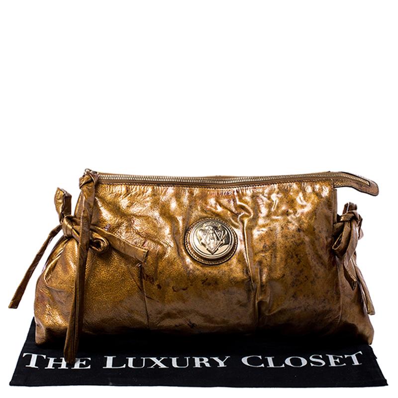 Gucci Metallic Gold Patent Leather Large Hysteria Clutch 5