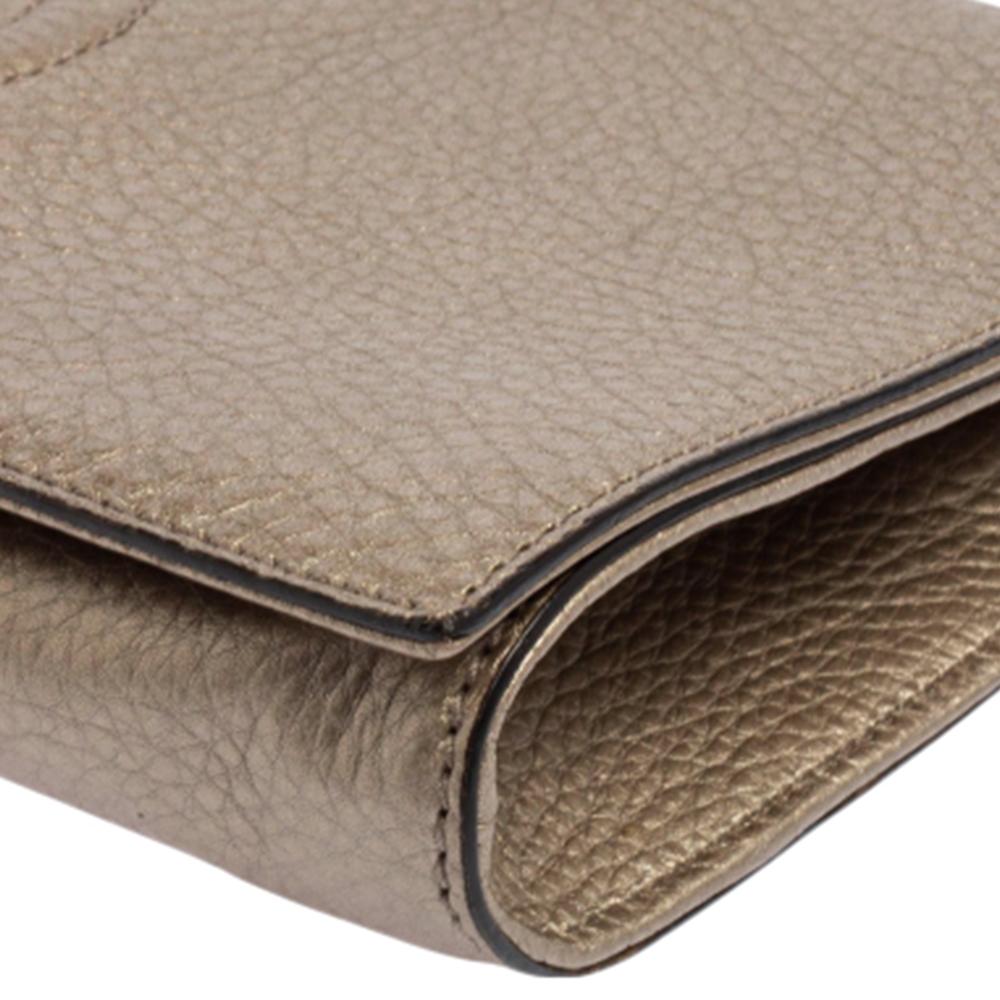 Gucci Metallic Gold Pebbled Leather Soho Clutch 1