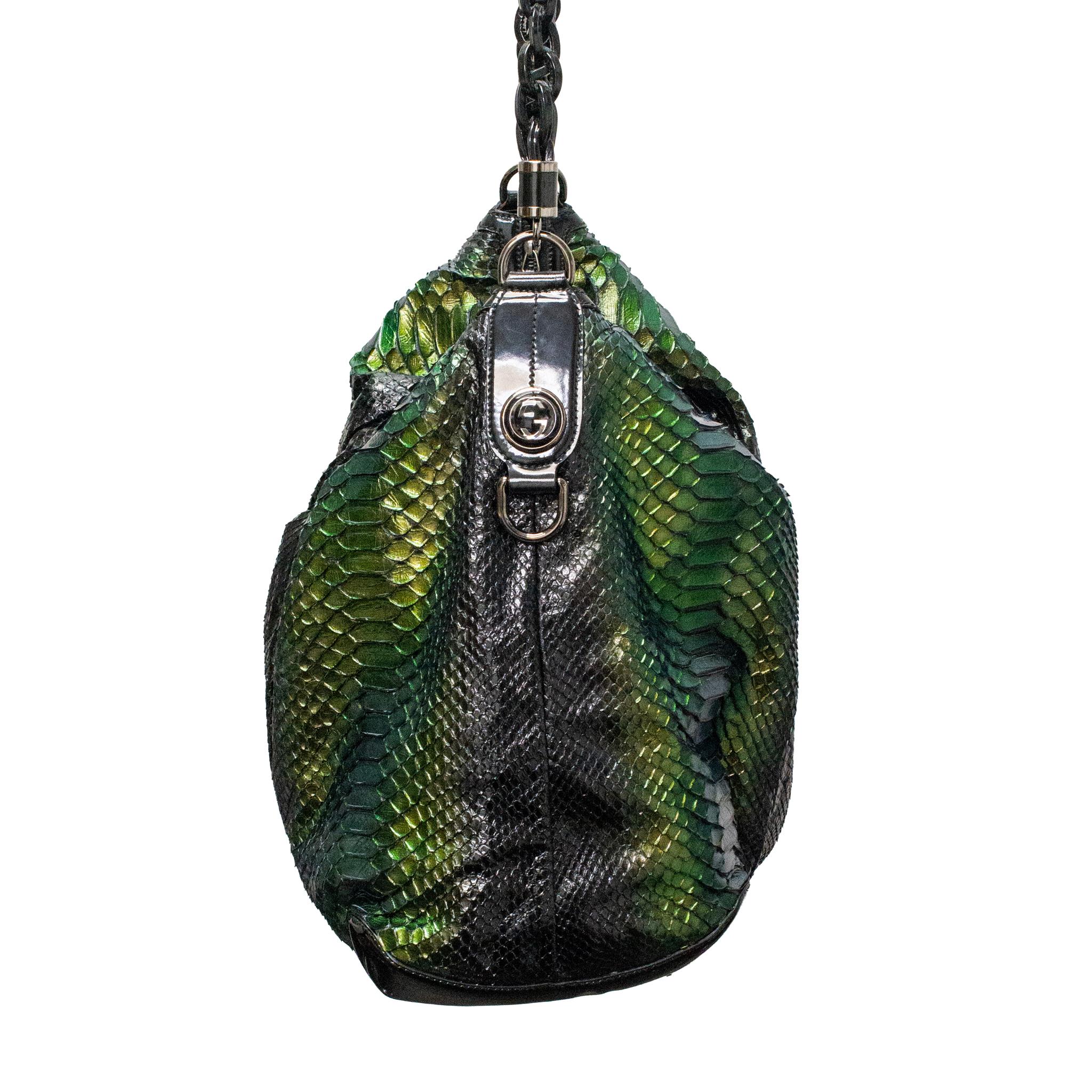 Gucci Metallic Green Python Galaxy 228559 Ladies Leather Handbag For Sale 14