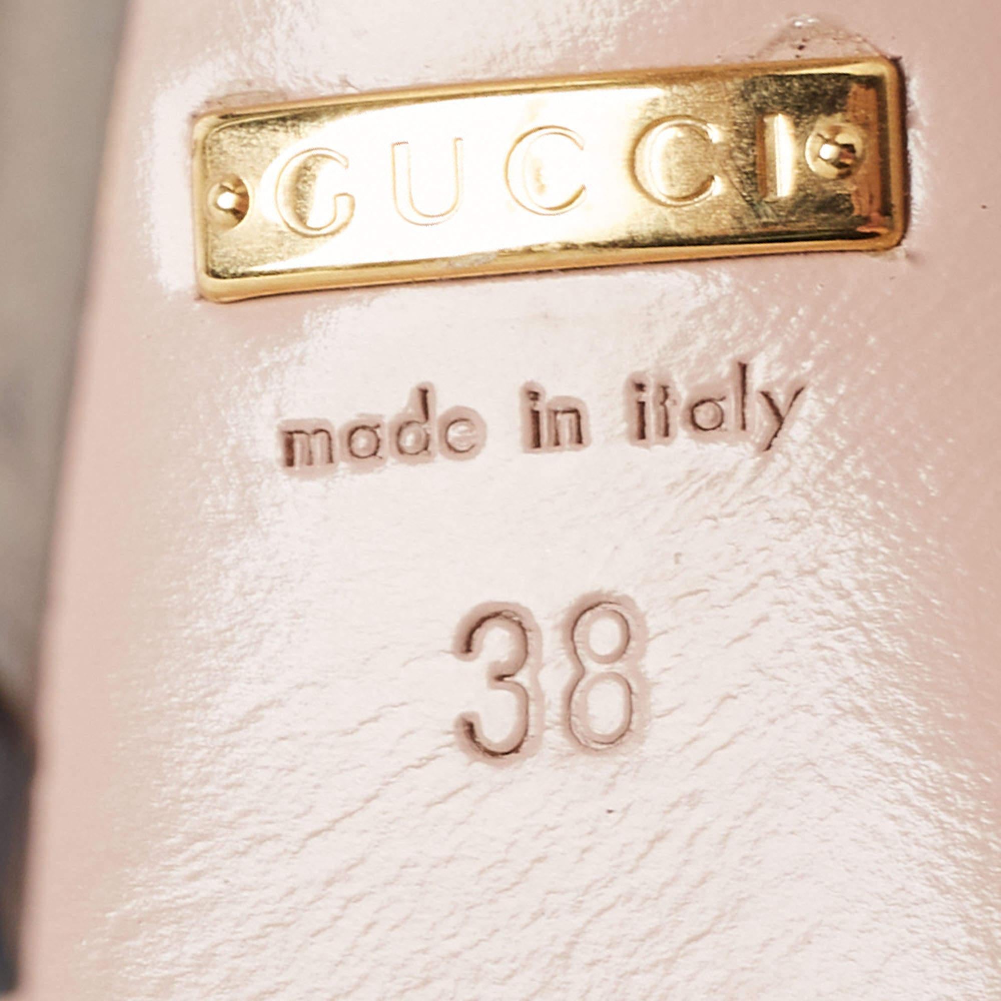Gucci Metallic Grey Leather Ankle Strap Peep Toe Platform Pumps Size 38 For Sale 3
