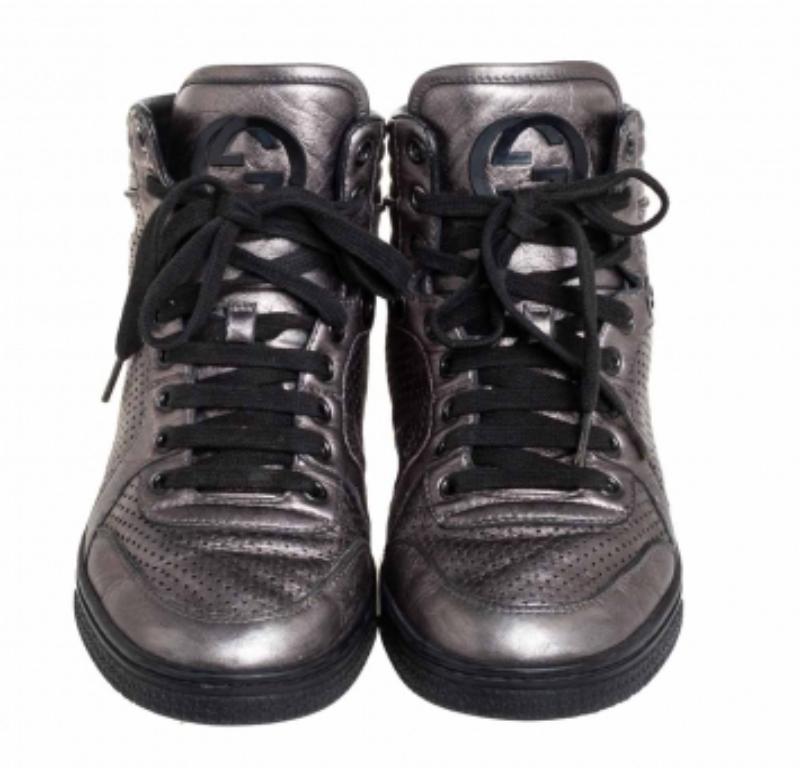 Gucci Metallic Grey Leather High-Top Sneakers Size 37 In Fair Condition For Sale In Dubai, Al Qouz 2