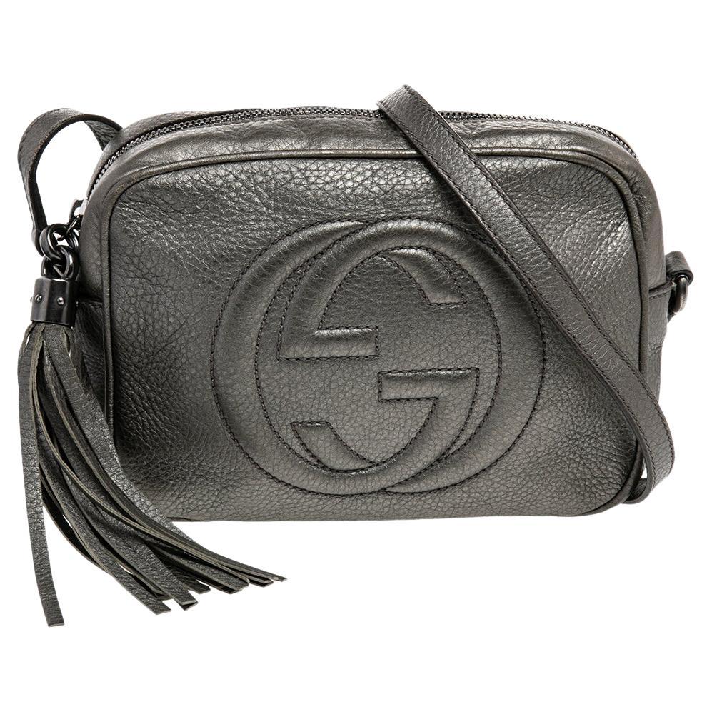 Gucci Metallic Grey Leather Small Soho Disco Crossbody Bag