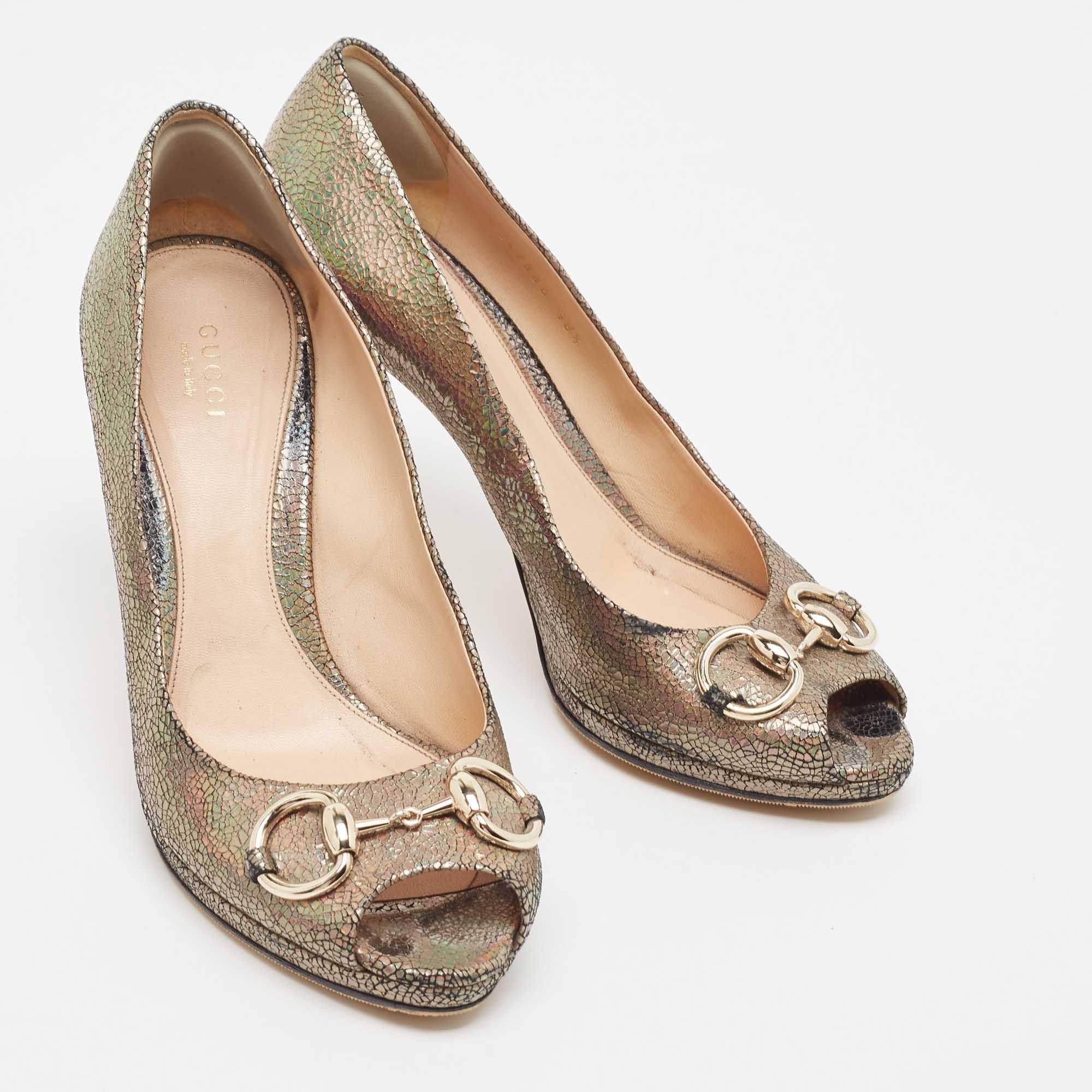 Gucci Metallic Laminated Suede New Hollywood Platform Pumps Size 38.5 For Sale 1