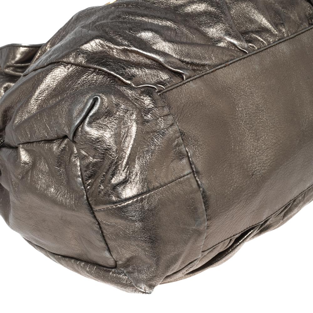Gucci Metallic Leather Hysteria Shoulder Bag In Good Condition In Dubai, Al Qouz 2
