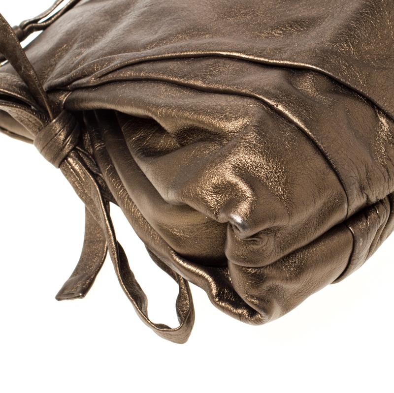 Gucci Metallic Olive Leather Large Hysteria Clutch 6