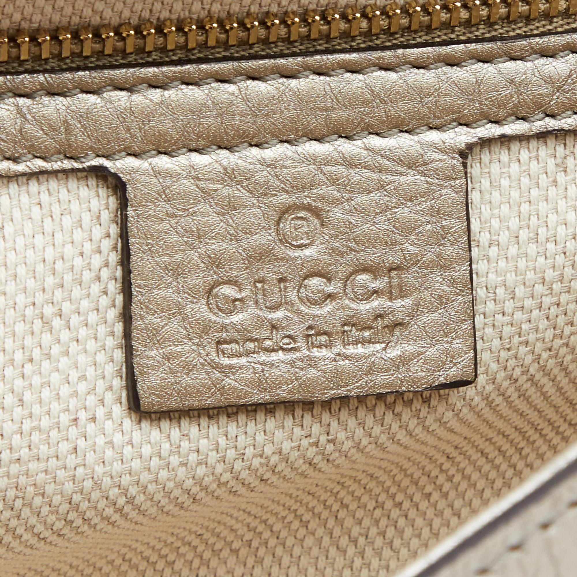 Gucci Metallic Pebbled Leather Soho Clutch 4