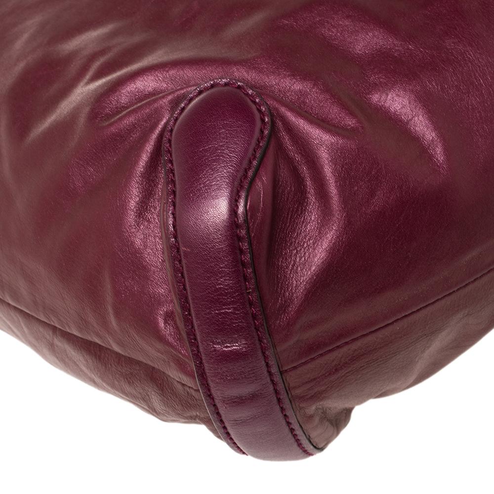 Gucci Metallic Purple Leather Galaxy Slouchy Hobo For Sale 3