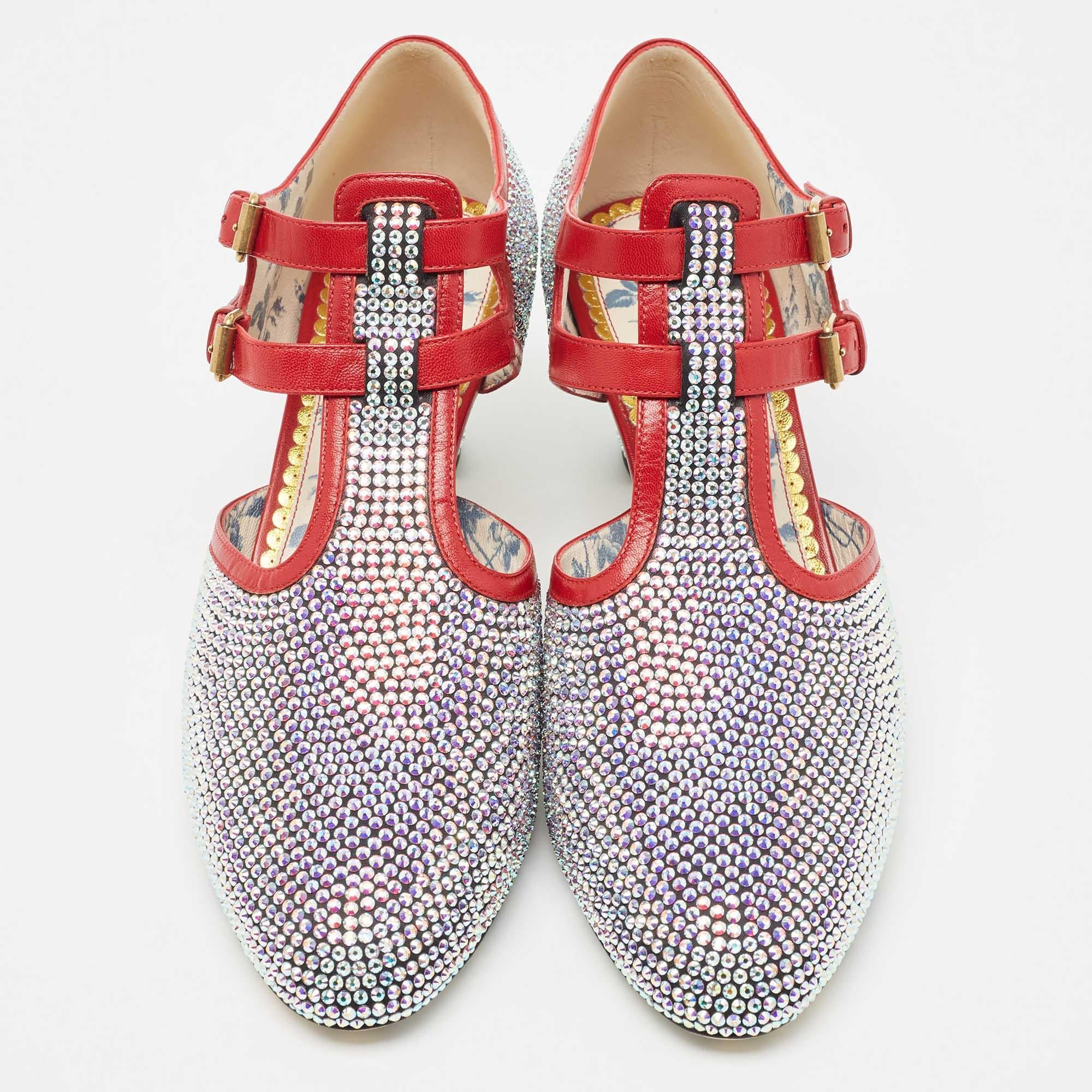 Gucci Metallic/Red Crystal Embellished Fabric and Leather T-Bar Pumps Size 40.5 In Excellent Condition For Sale In Dubai, Al Qouz 2