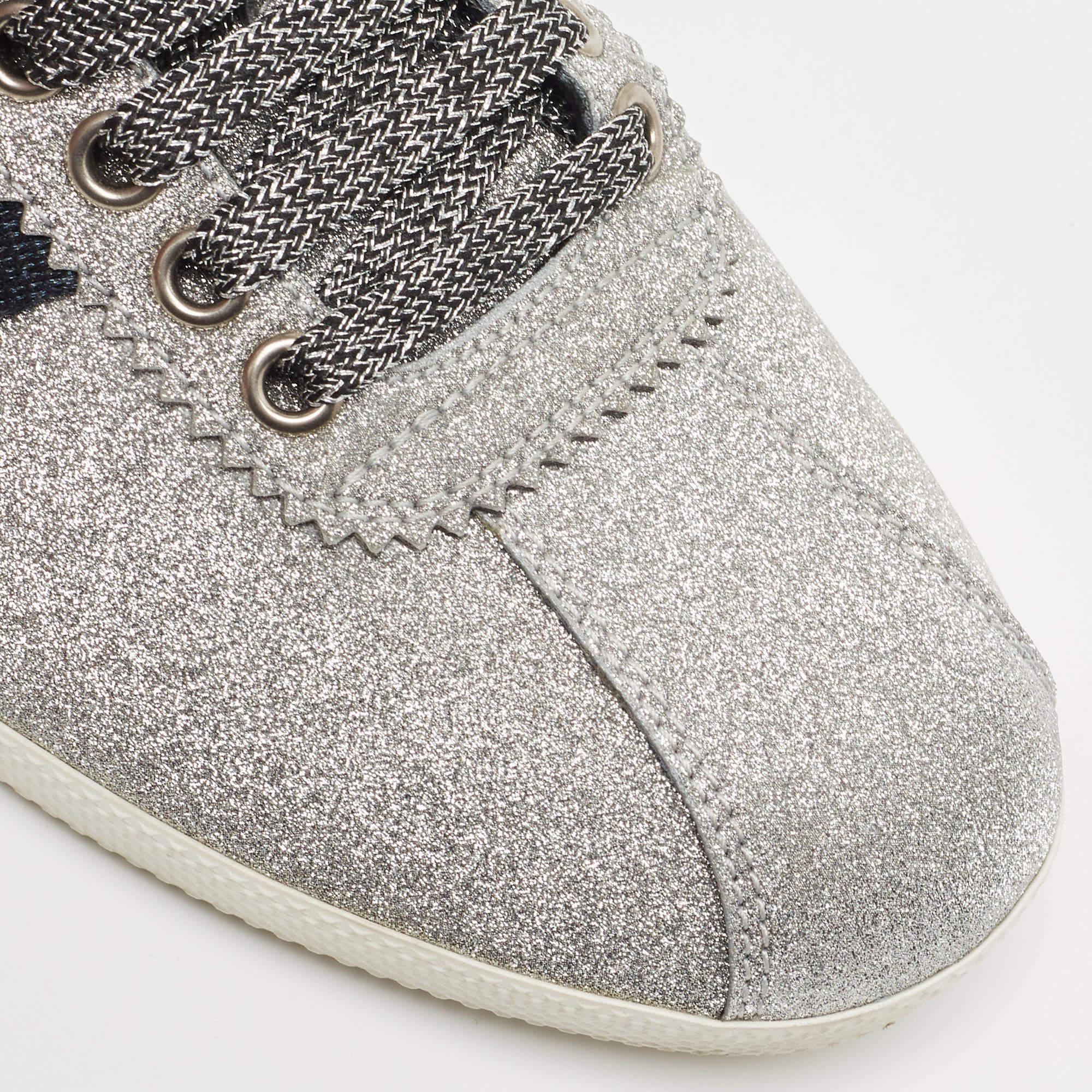 Gucci Metallic Silver Glitter Web Bambi Sneakers Size 38 For Sale 1
