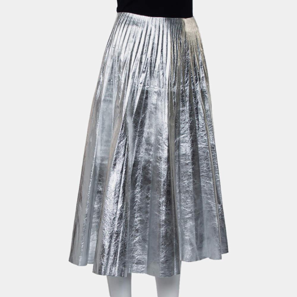metallic silver pleated skirt