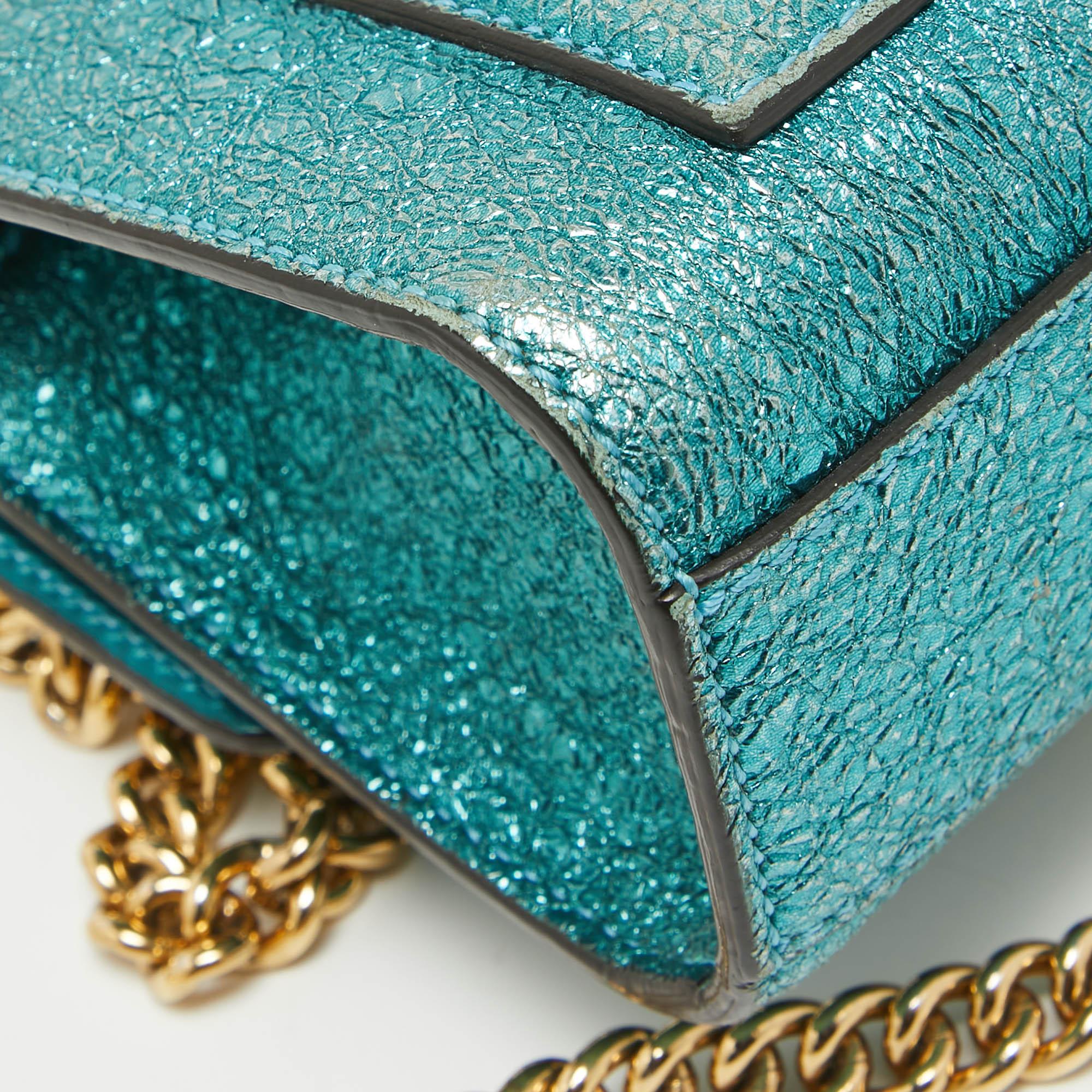 Petit sac à bandoulière Gucci en cuir froissé bleu sarcelle métallisé en vente 8