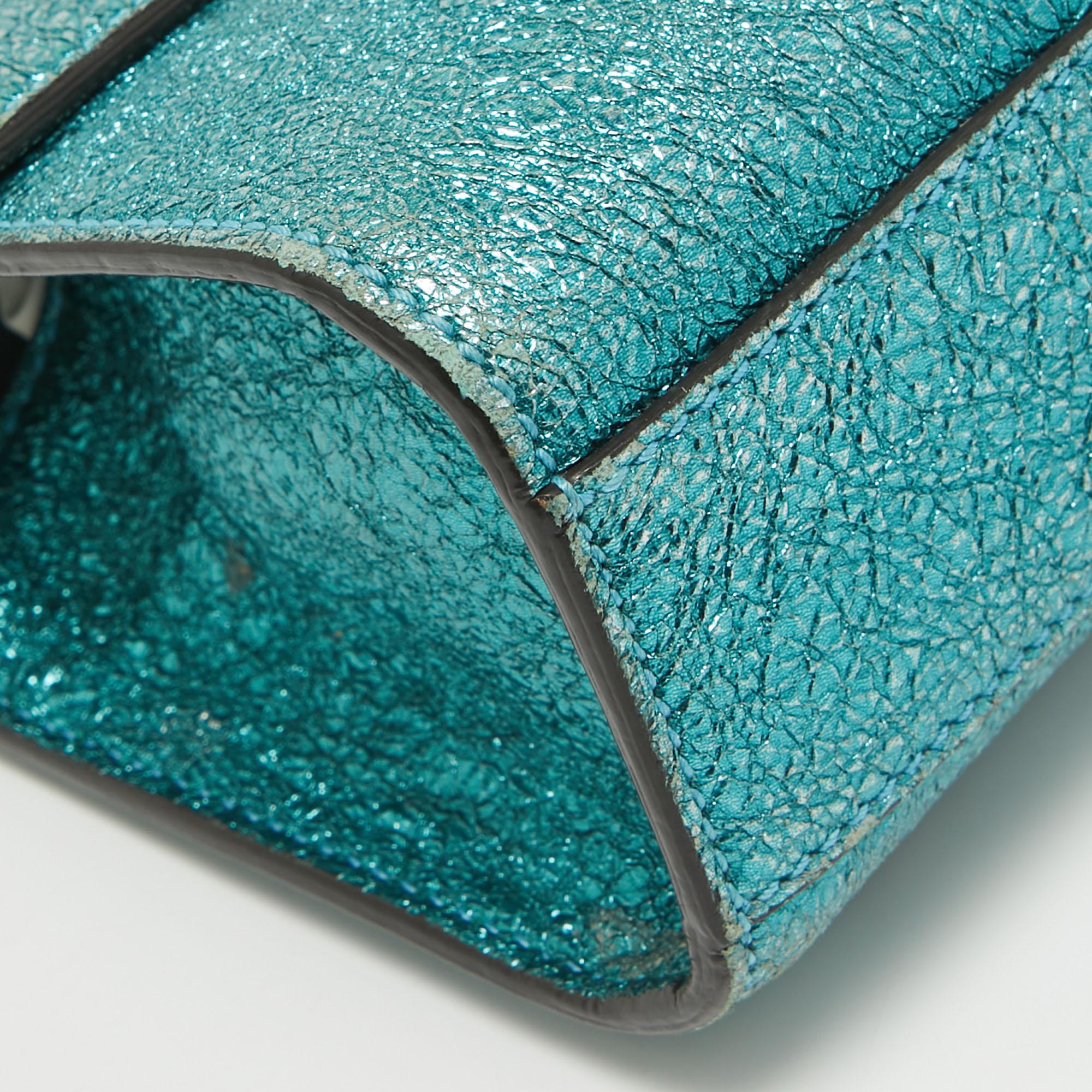 Petit sac à bandoulière Gucci en cuir froissé bleu sarcelle métallisé en vente 13