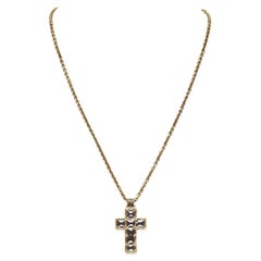 Collar GUCCI Michele de resina negra con el logotipo de la Cruz Bizantina GG
