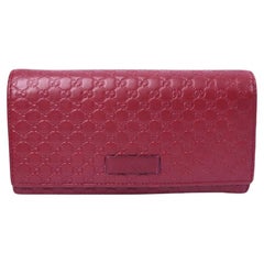Gucci Micro GG Guccissima leather continental wallet
