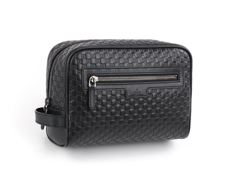 fryser inden længe Stearinlys GUCCI “Microguccissima” Black Embossed Leather Zip Cosmetic Toiletry Travel  Bag at 1stDibs