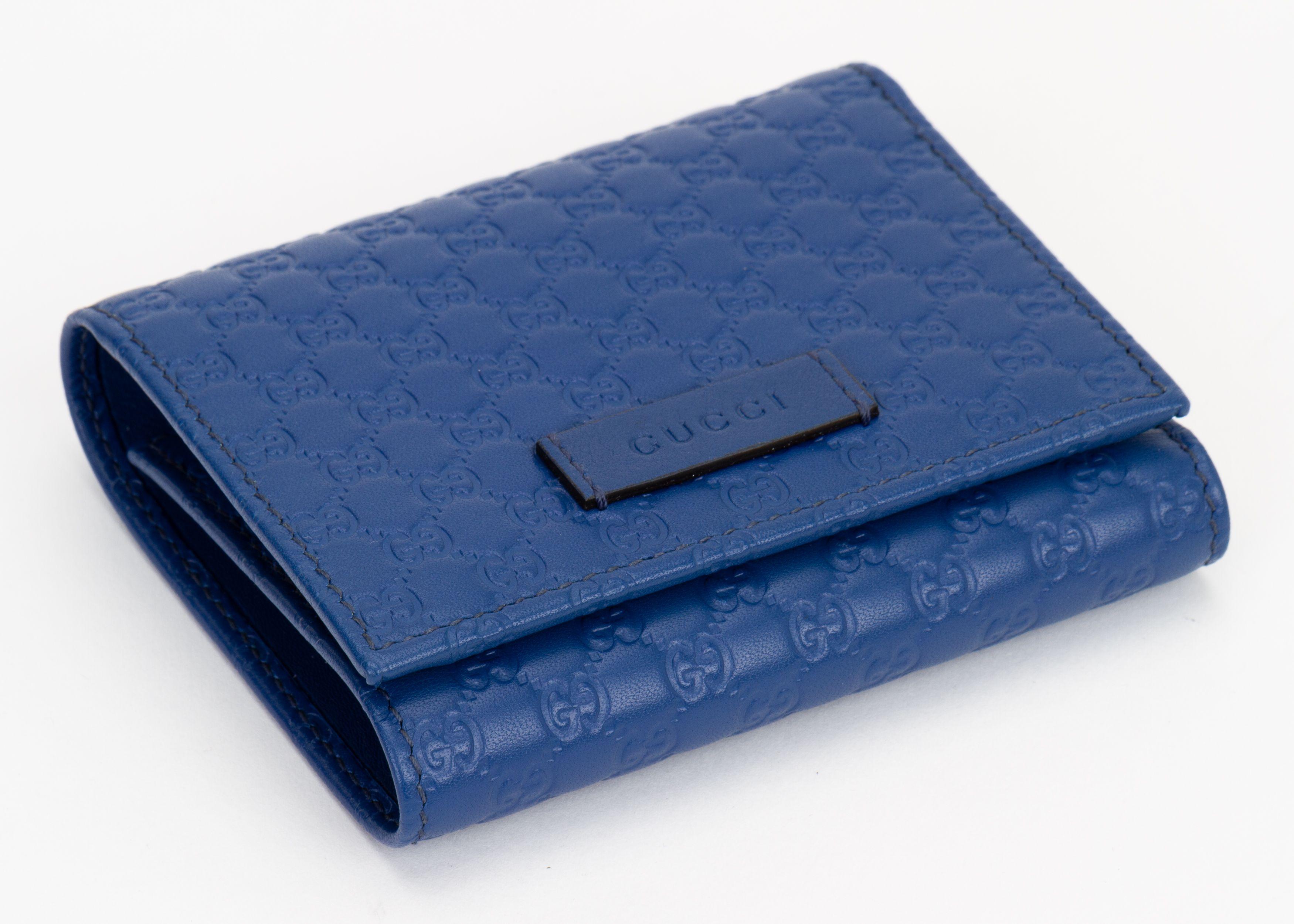 da uomo o donna Portafoglio Gucci Microguccissima Flap Blu in vendita