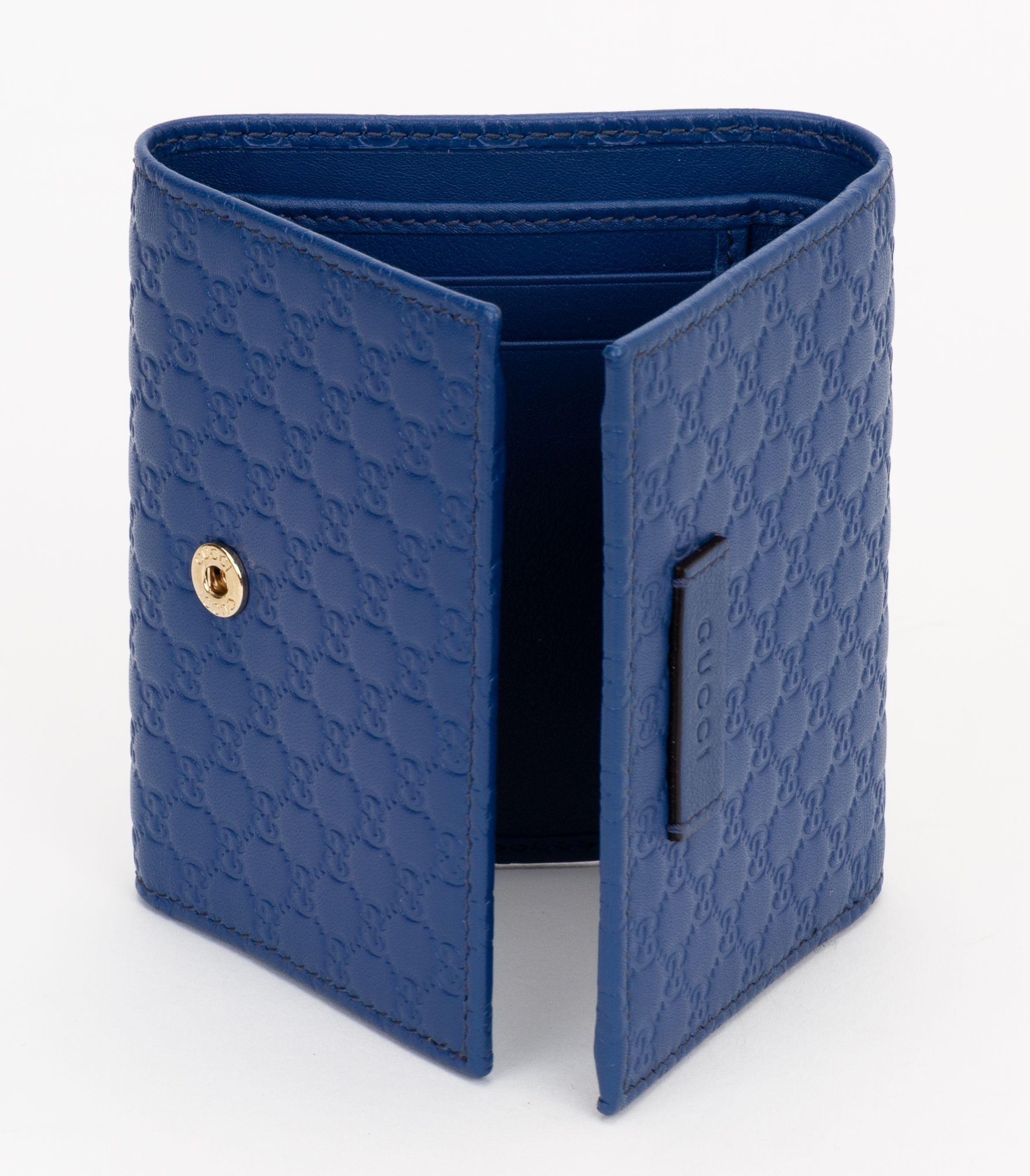 Portafoglio Gucci Microguccissima Flap Blu in vendita 1