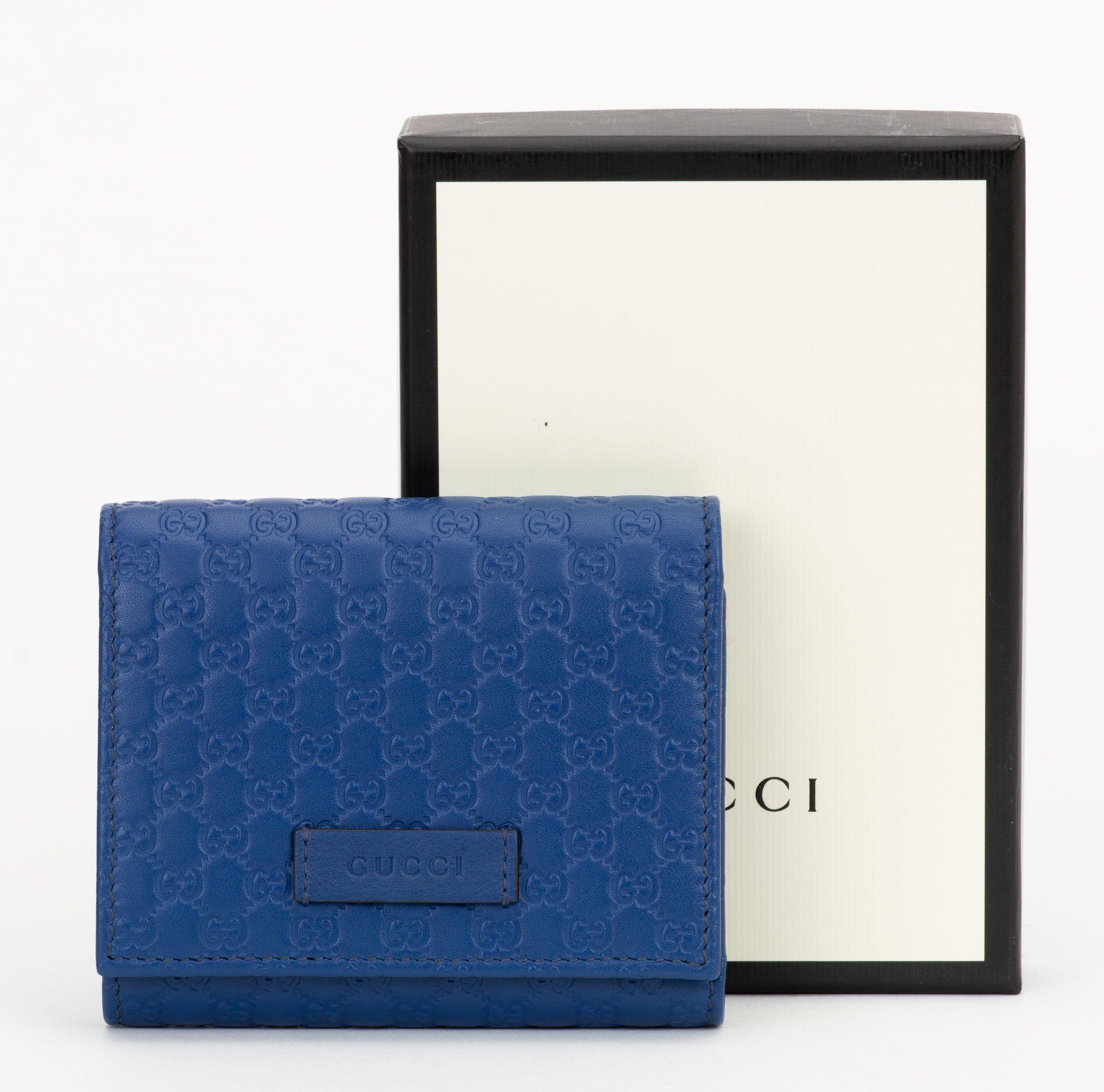 Portafoglio Gucci Microguccissima Flap Blu in vendita 4