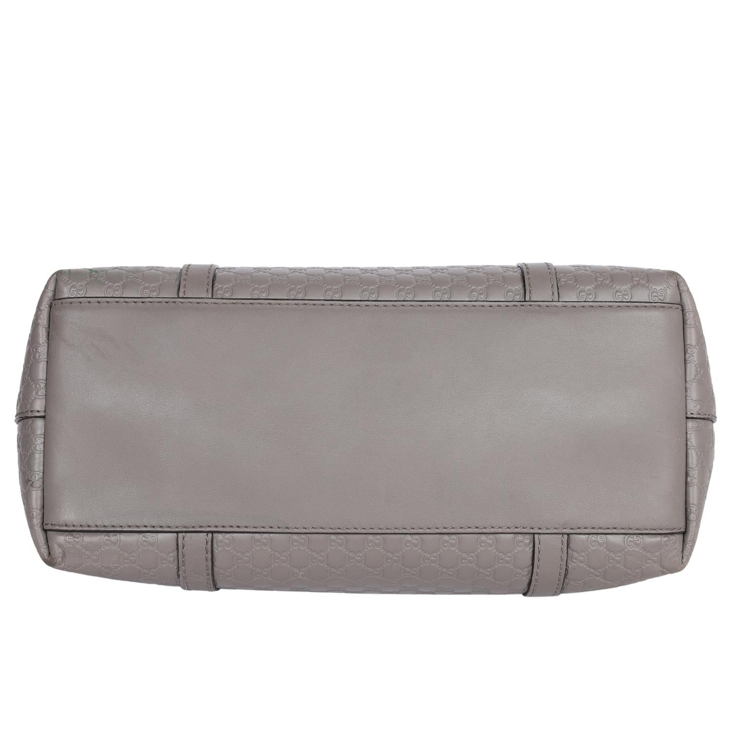 GUCCI Microguccissima Top Handle Bag grey en vente 6