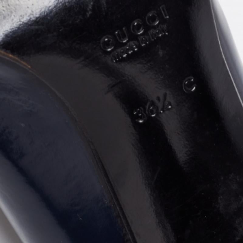 Donna Gucci Pumps a punta quadrata in vernice blu notte misura 36,5 in vendita