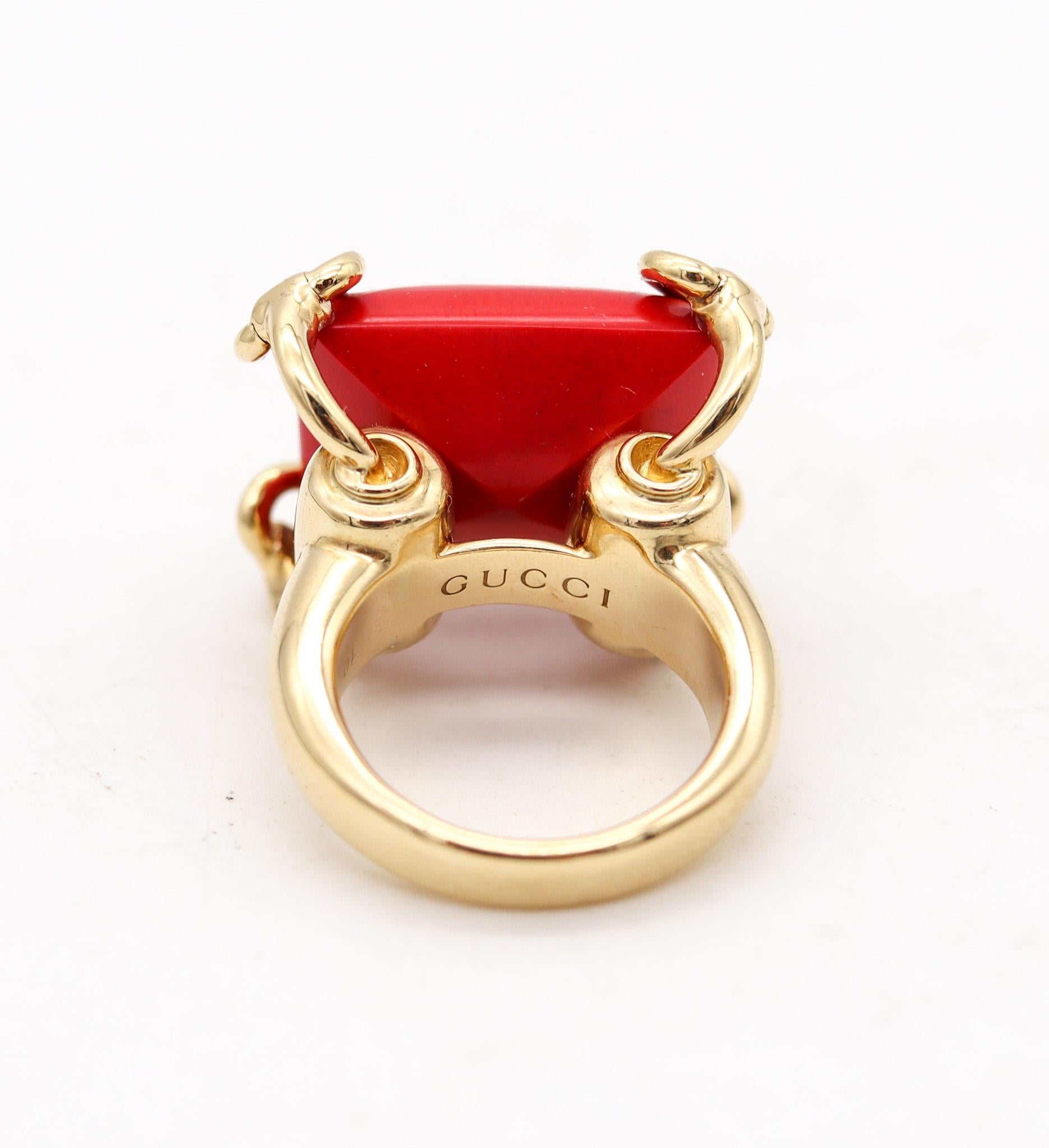 Gucci Milano Horse bits Cocktail Ring In 18Kt Yellow Gold with 24.45 Cts Coral In Excellent Condition For Sale In Miami, FL