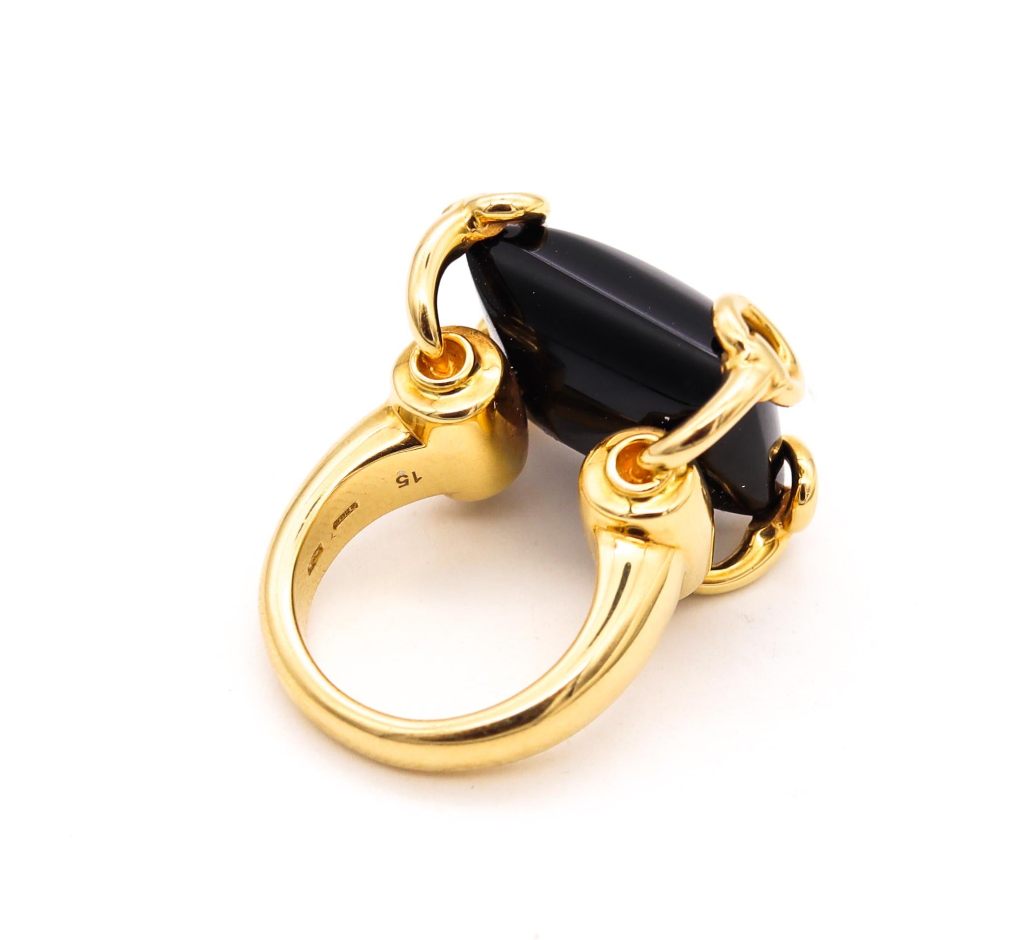 Cabochon Gucci Milano Horsebit Cocktail Ring in 18Kt Yellow Gold with 26 Cts Black Onyx
