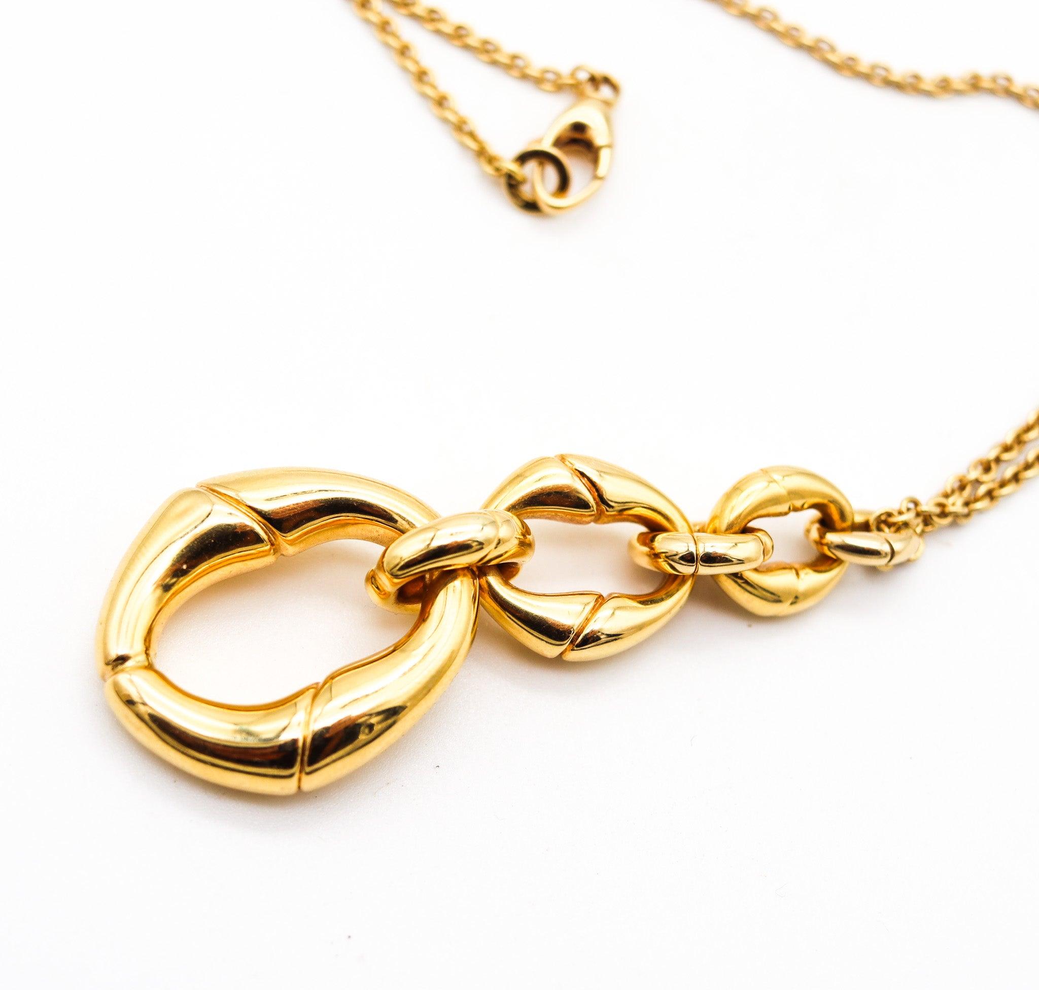 Donna Collana-pendente con triplo morsetto a goccia GUCCI Milano in oro giallo 18Kt in vendita