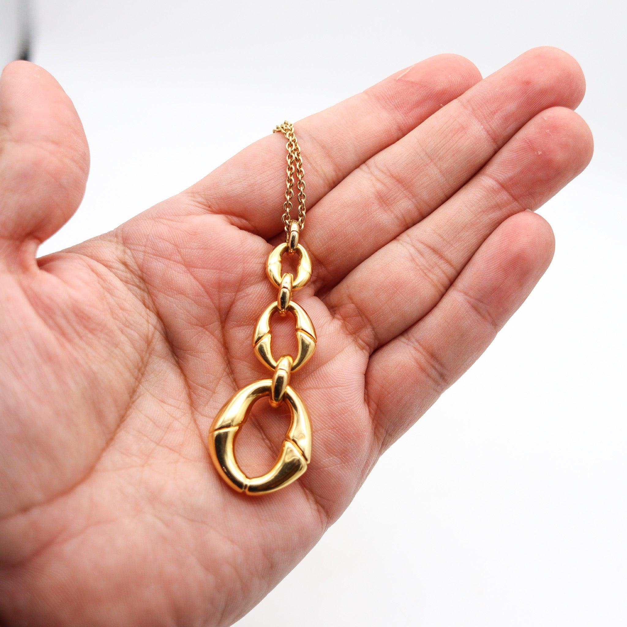 Collana-pendente con triplo morsetto a goccia GUCCI Milano in oro giallo 18Kt in vendita 3