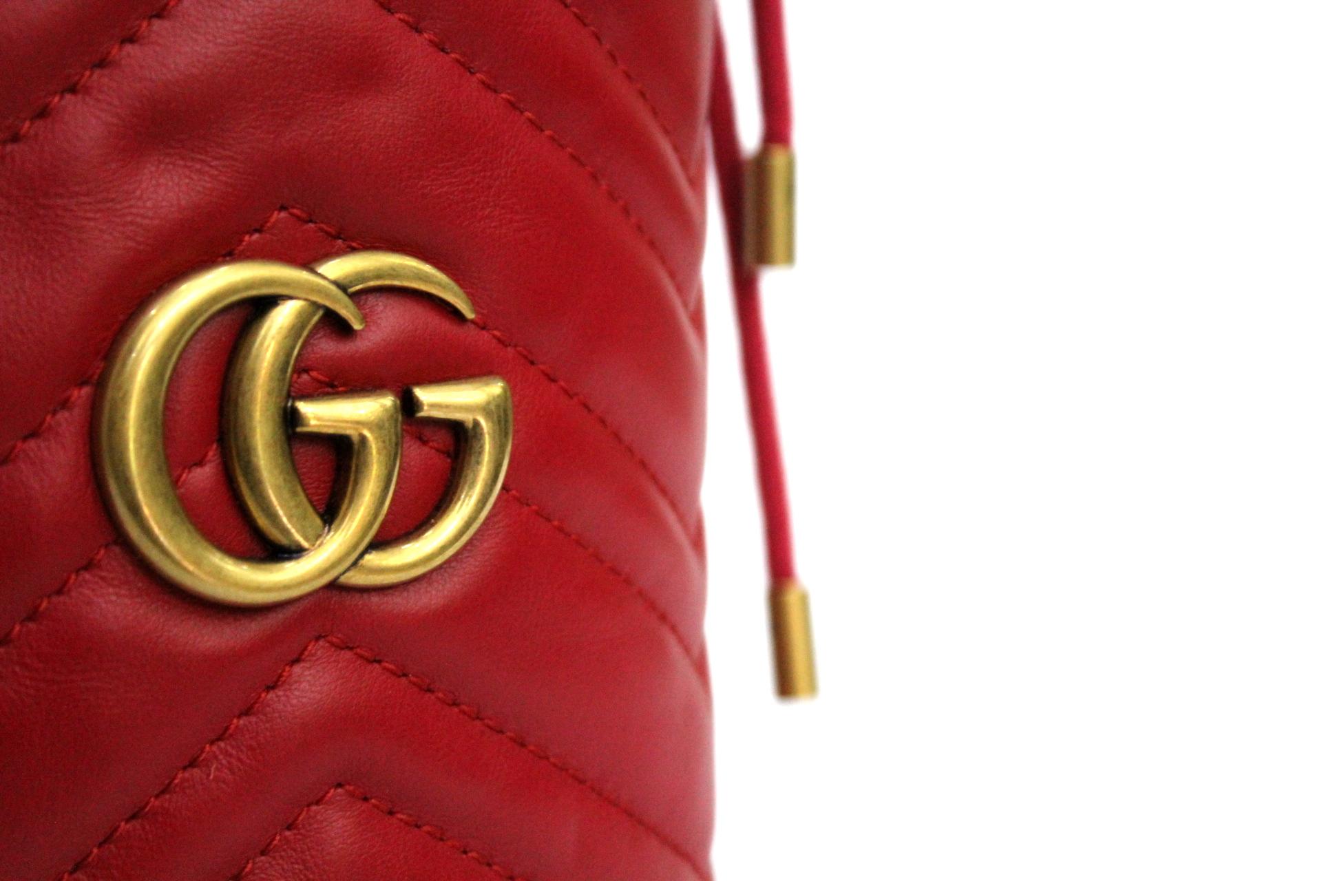 Women's Gucci Mini bucket Marmont shoulder bag