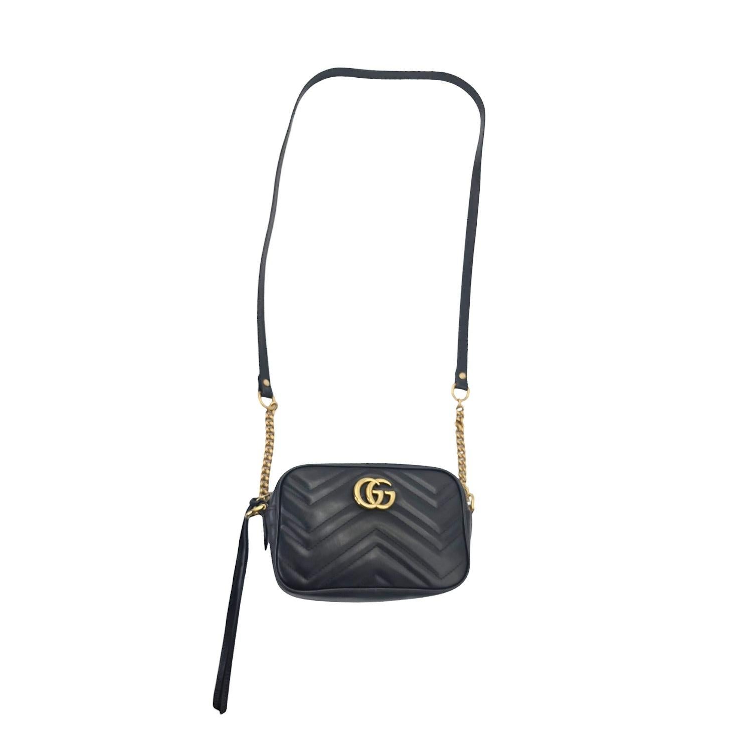 Gucci Mini GG Marmont Matelassé Camera Crossbody Bag In Good Condition For Sale In Scottsdale, AZ