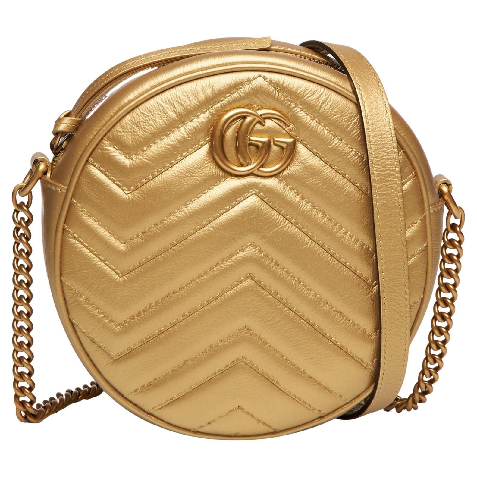 Gucci Mini sac à bandoulière rond GG Marmont doré (550154) en vente