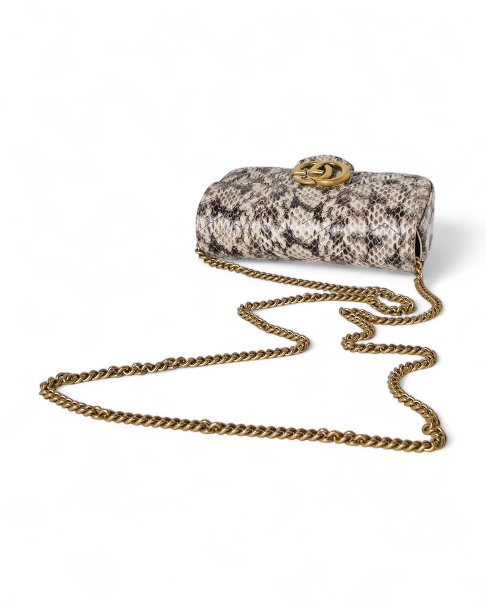 Gucci Mini Marmont 16 GG Pitone Bianca In condizioni ottime in vendita a Torre Del Greco, IT