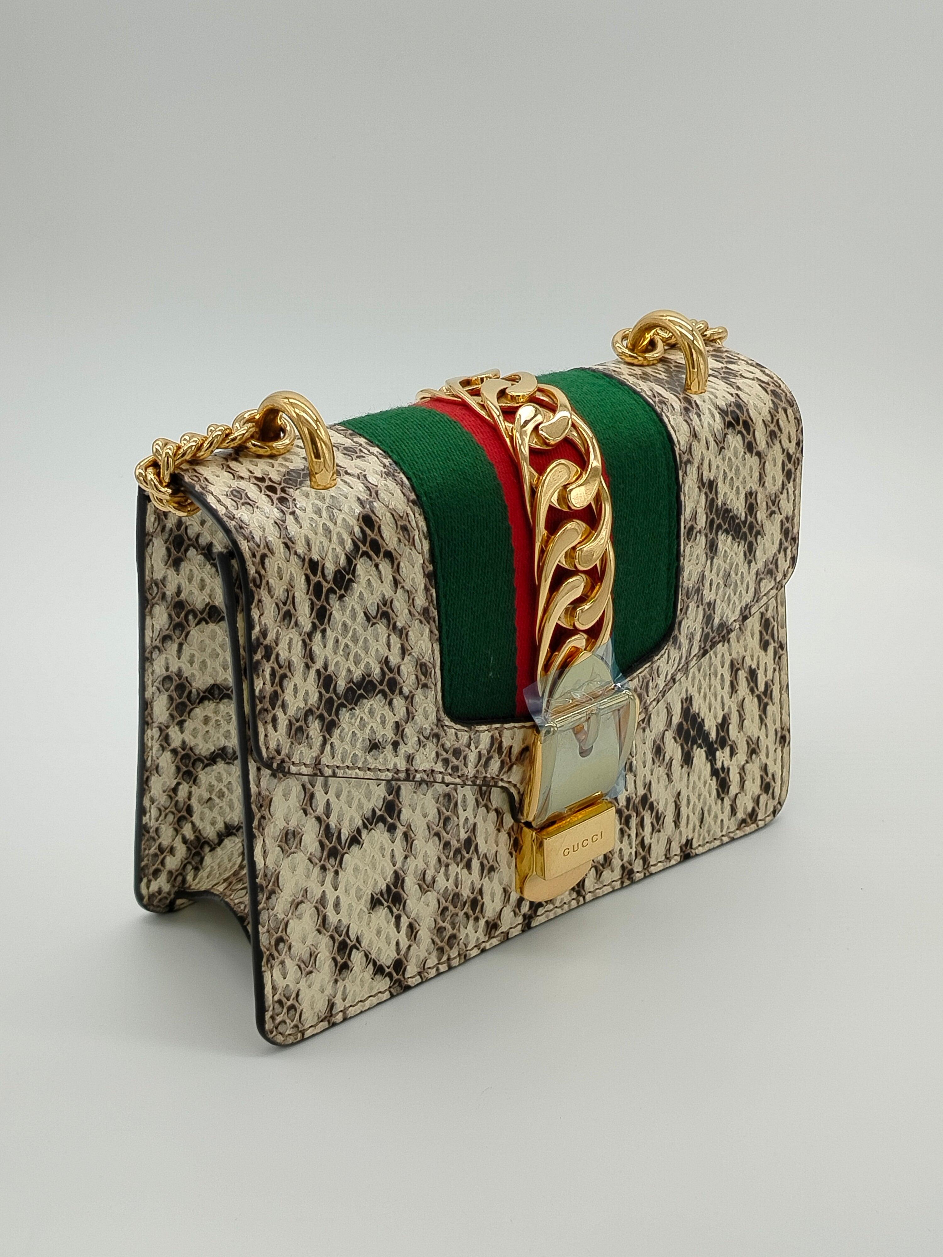 Gucci Mini Sylvie - '10s In Good Condition For Sale In Milano, IT