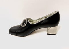 Gucci Mocassins shoes in Black Leather with GG in Vintage Metal