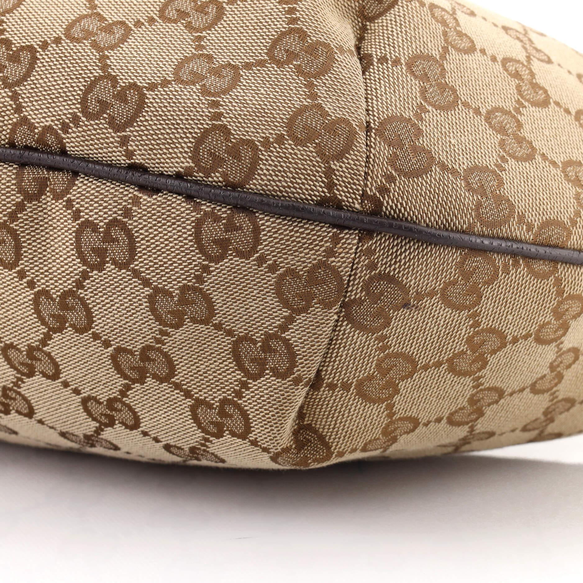 Gucci Saddle Zip Messenger Bag GG Canvas Medium at 1stDibs gucci 181092