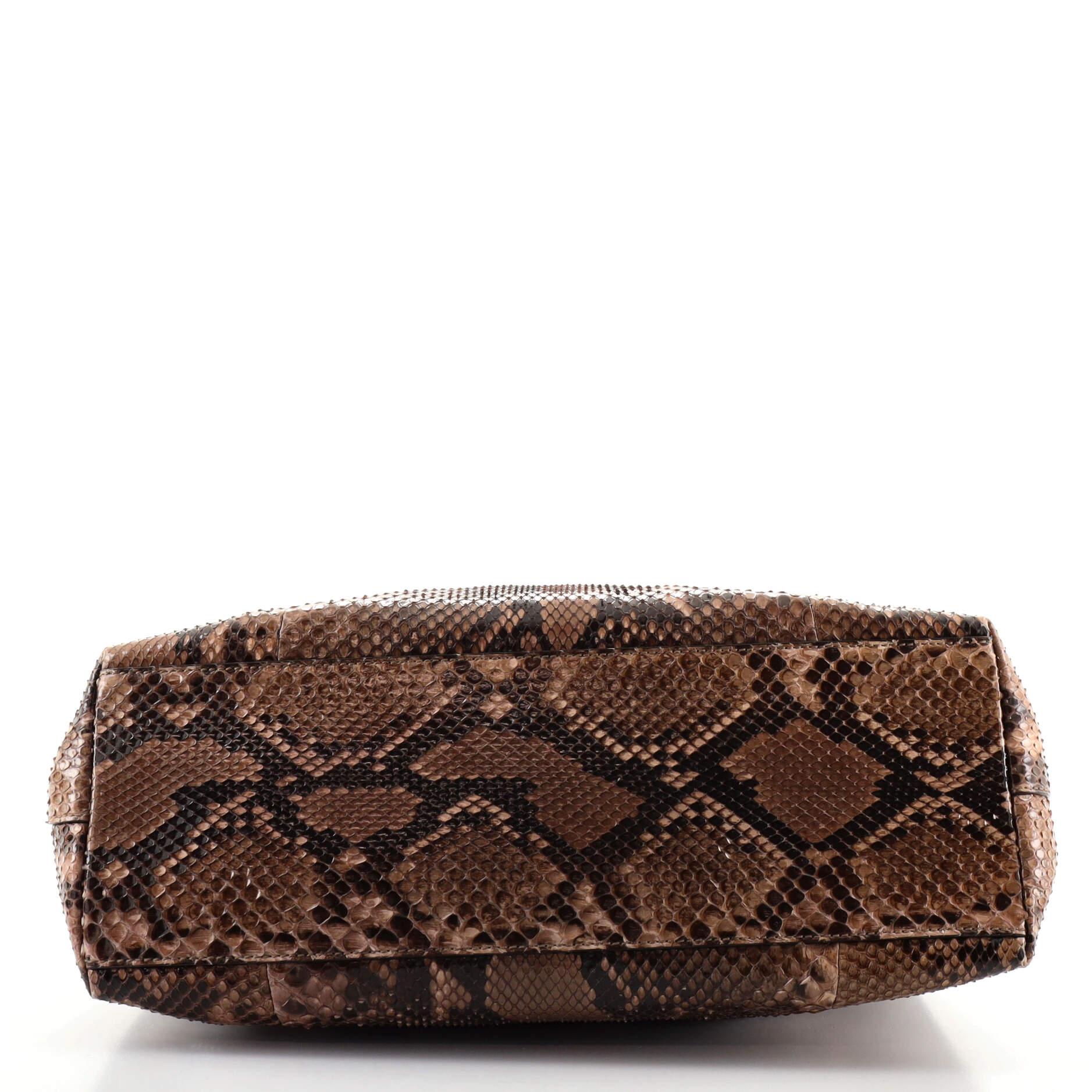 Gucci Model: Soho Chain Strap Shoulder Bag Python Medium In Good Condition In NY, NY