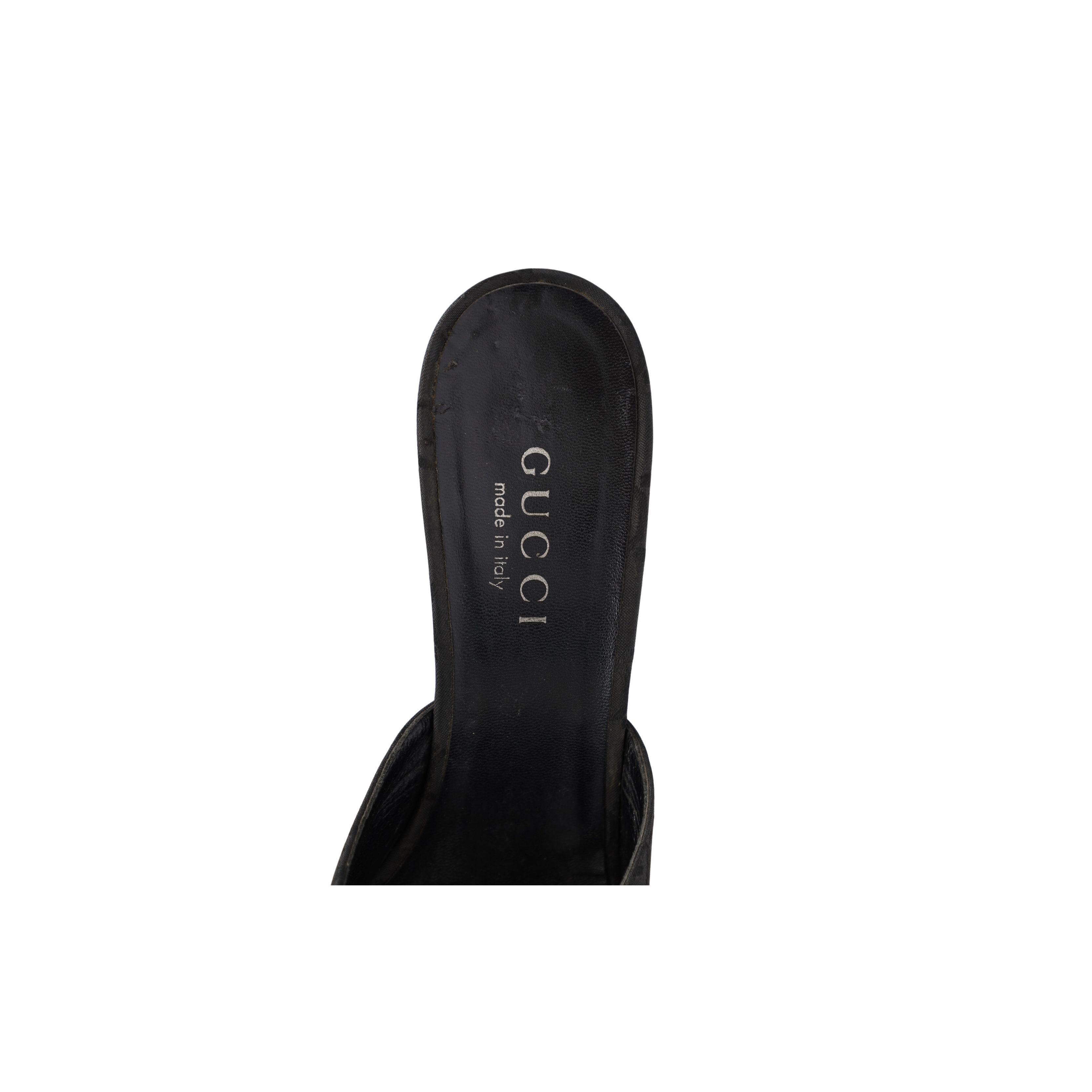 Gucci Monogram Canvas Heel Sandals In Good Condition In Milano, IT