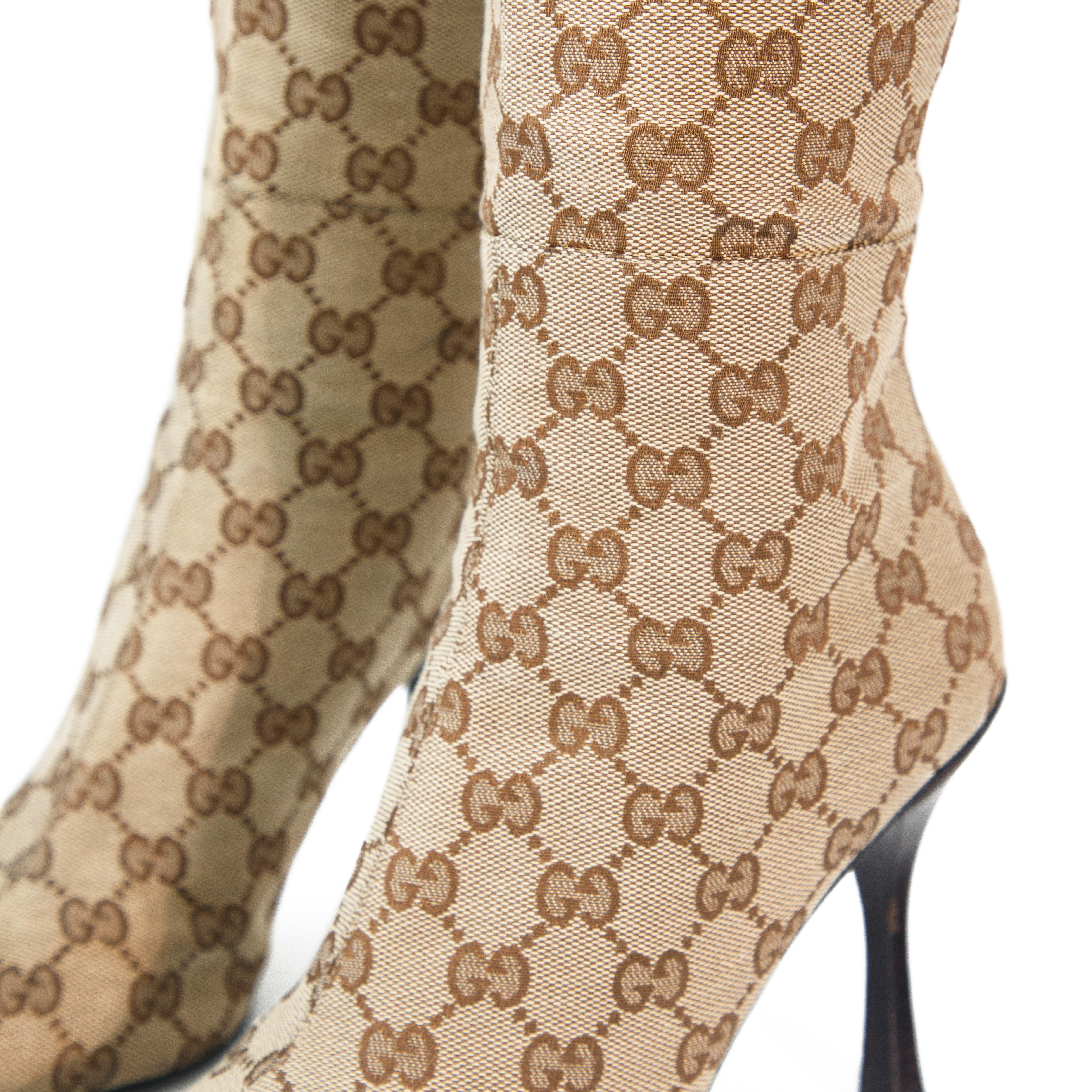 Brown Gucci Monogram Canvas Pointed Knee High Boot size 39 For Sale