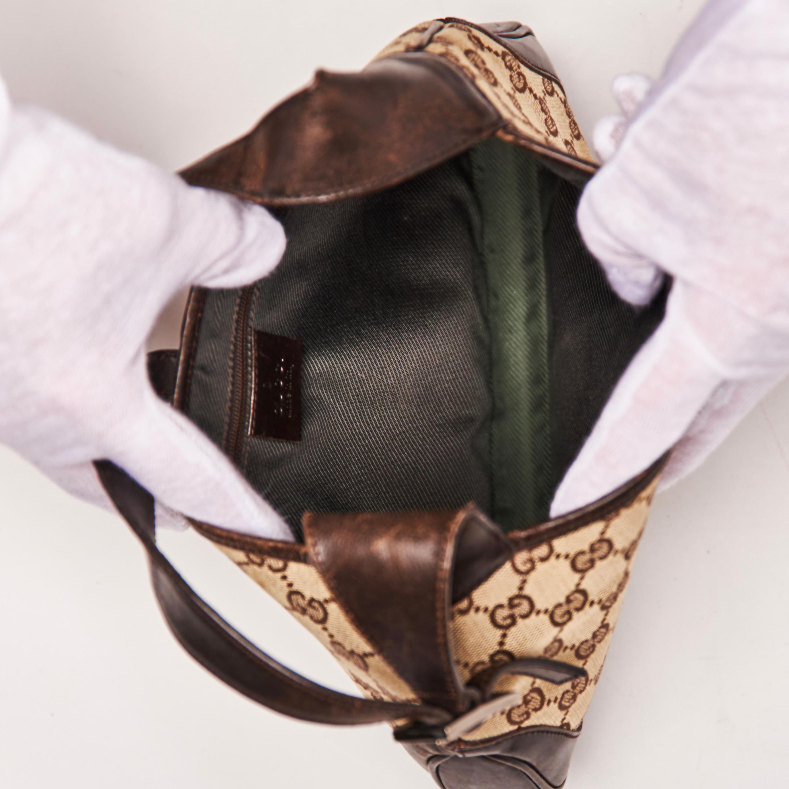 Gucci Monogram Dark Brown Web Small Jackie O Hobo (01147) In Good Condition In Montreal, Quebec