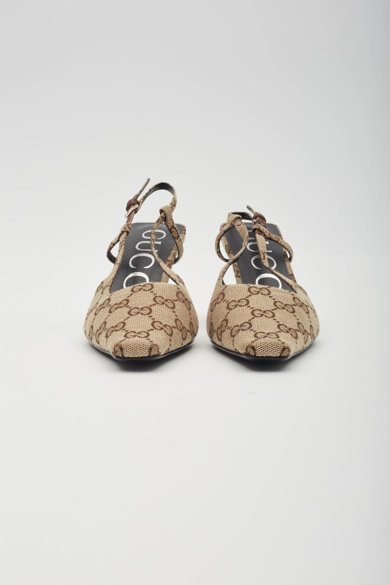 Gucci Monogram Ebony Malga Slingback Heels EU 38 In Excellent Condition In Montreal, Quebec