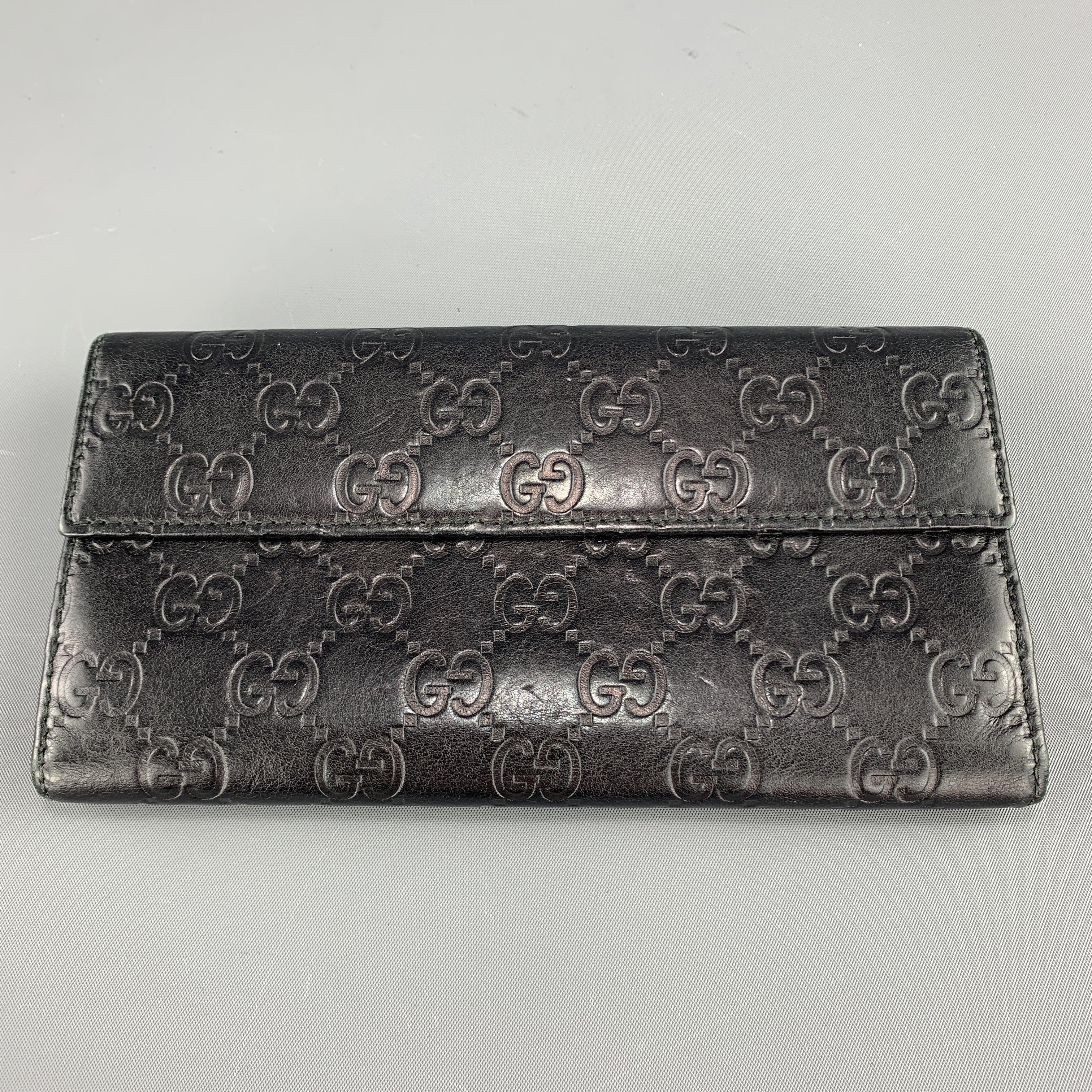 GUCCI Monogram Embossed Black Leather Checkbook Wallet For Sale 3