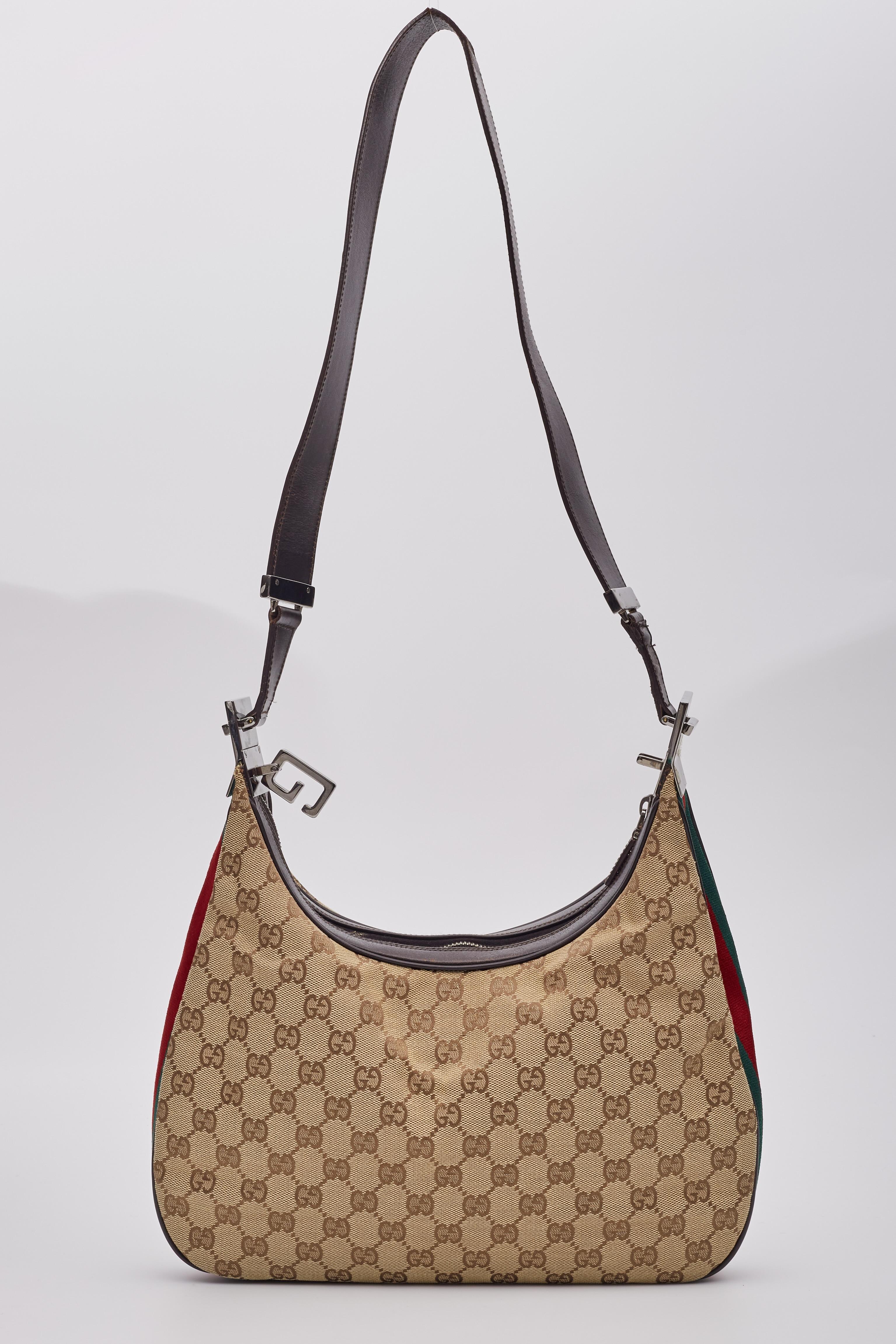 Gucci Monogram GG Canvas Beige Web Details Hobo Bag In Good Condition For Sale In Montreal, Quebec