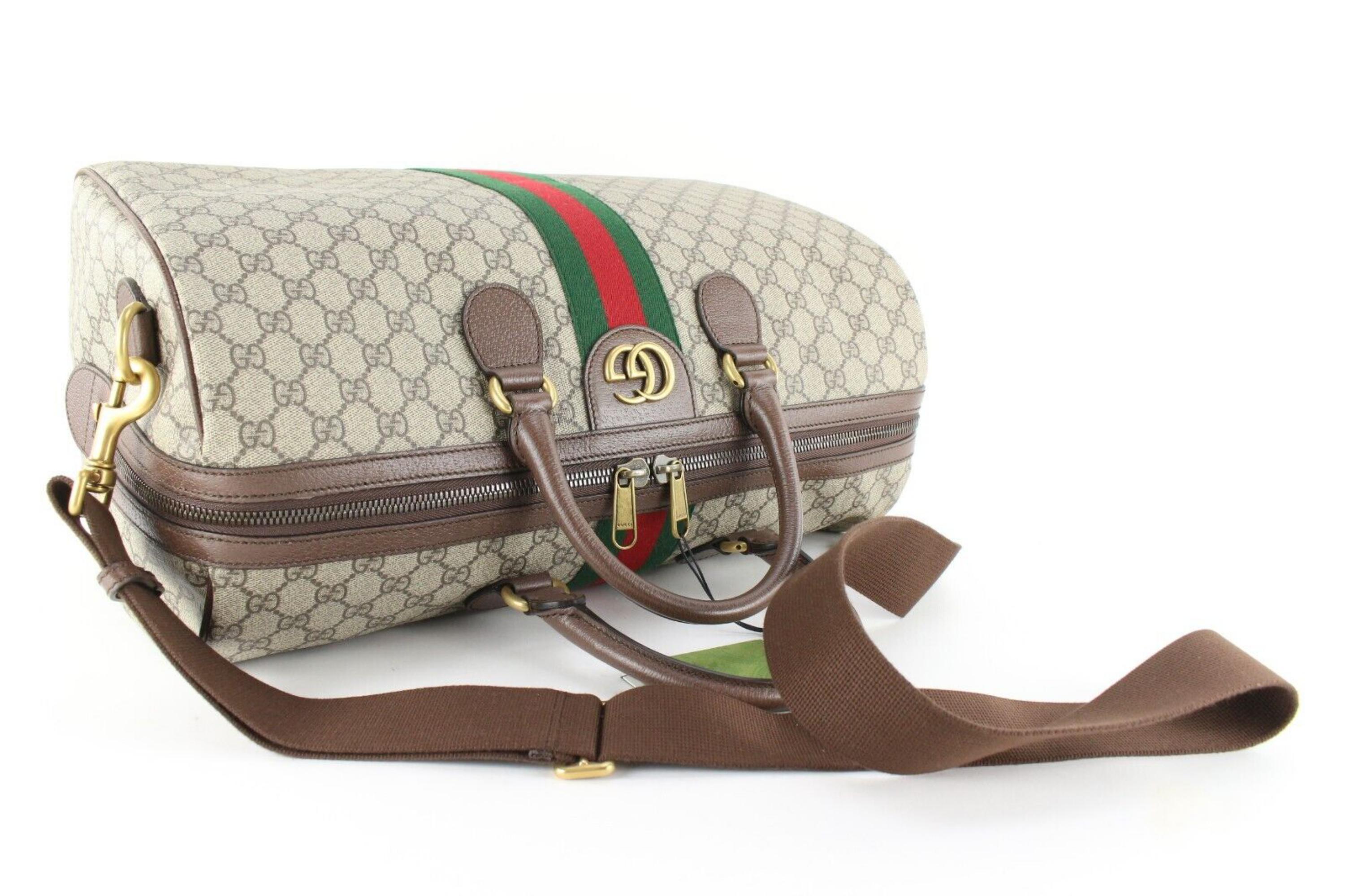 Gucci Monogram GG Supreme Savoy Duffle Bag with Strap 1GG1221 In New Condition For Sale In Dix hills, NY